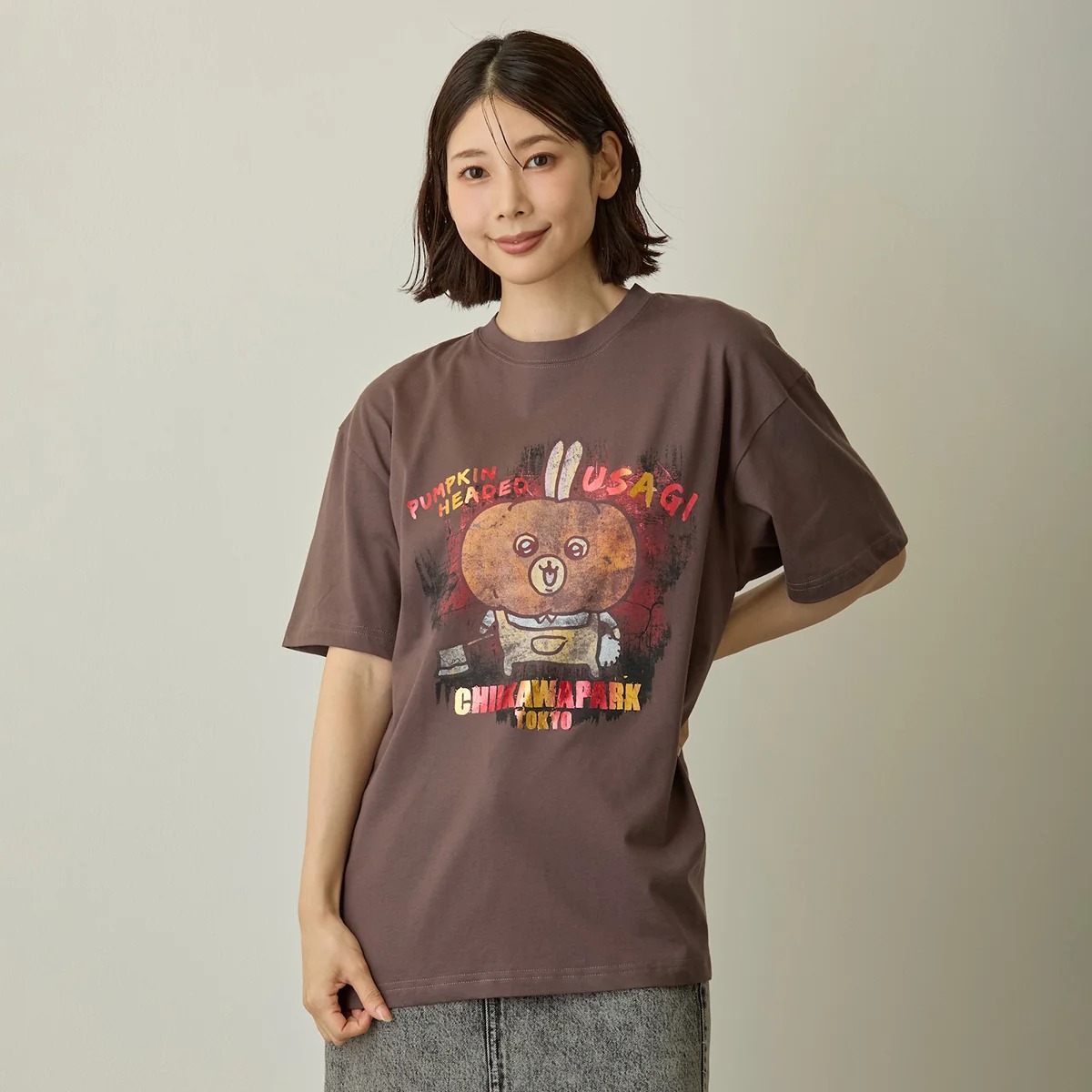 🎀【預訂】Chiikawa Park Halloween 2026 T-shirt Pumpkin Usagi