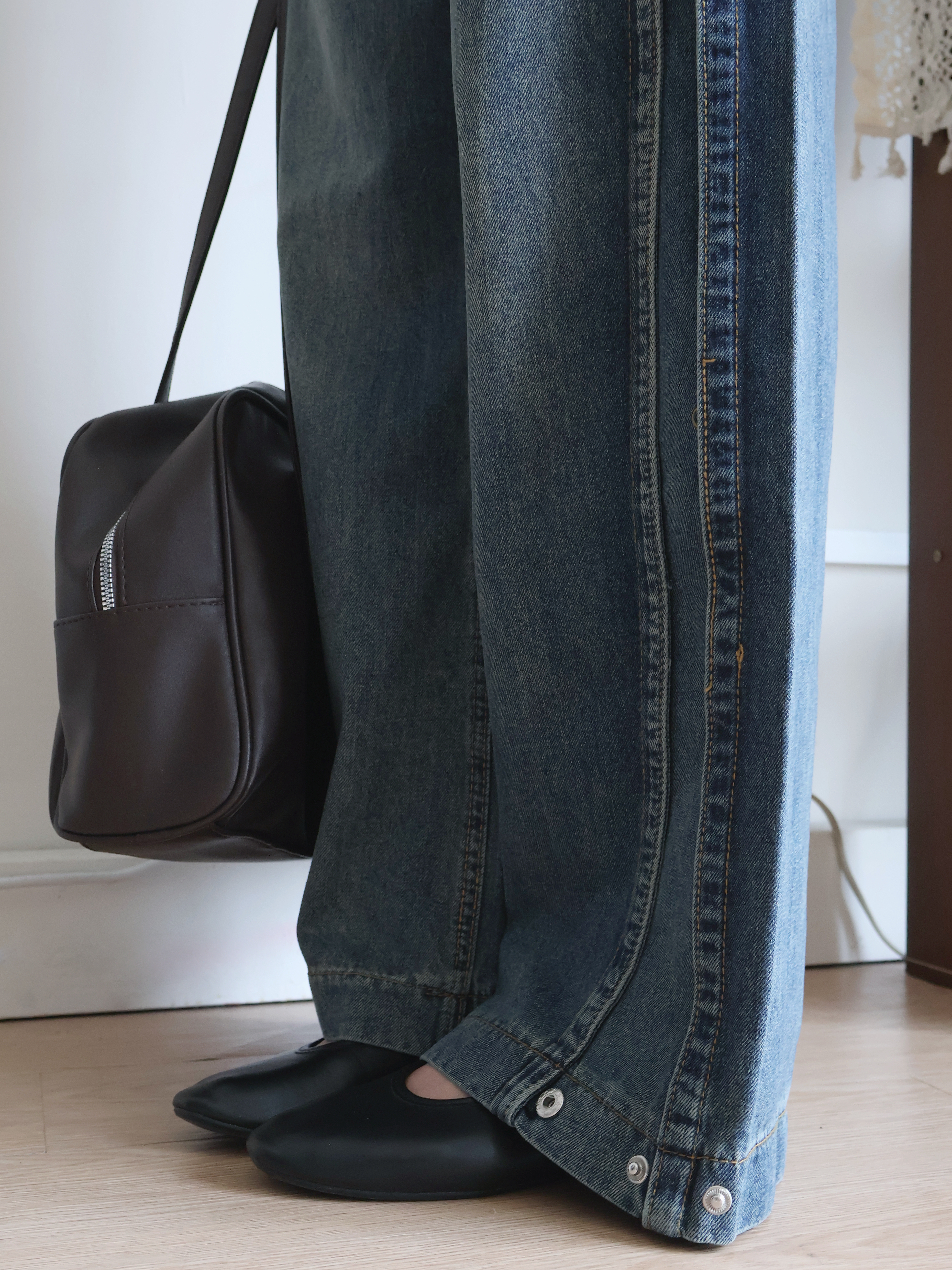 Arrow Straight Leg Jeans | Blue