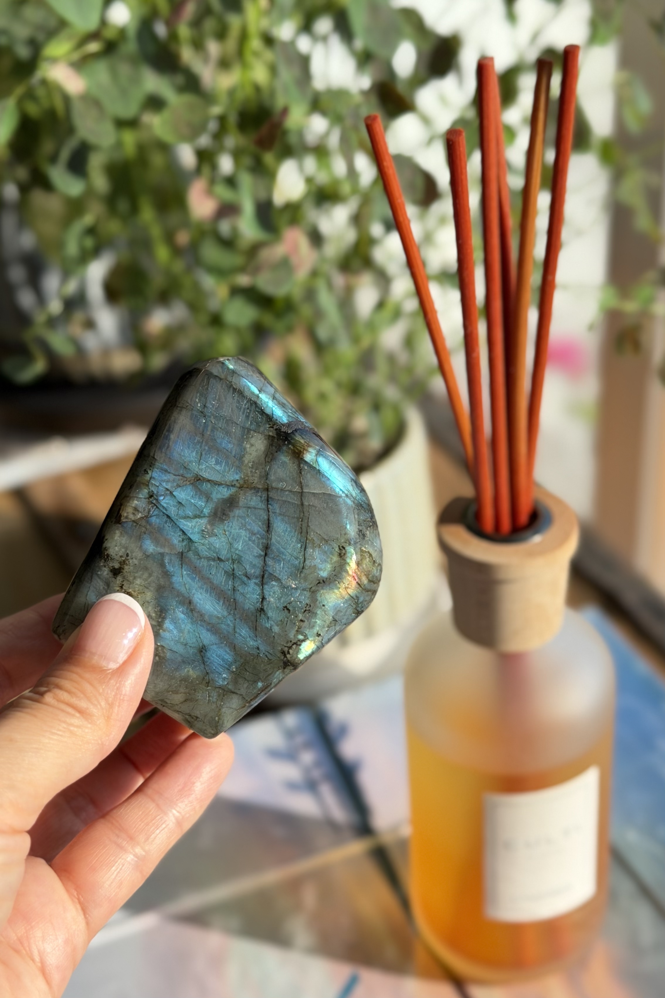 ༒7.1cm幻彩光拉長石擺件༒ LA.0489C5-RA28*2Ss
