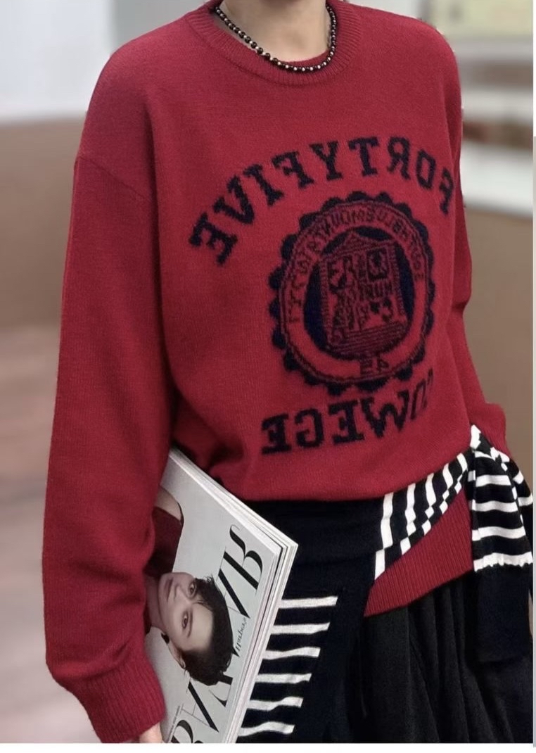 英文字Logo wool Top 