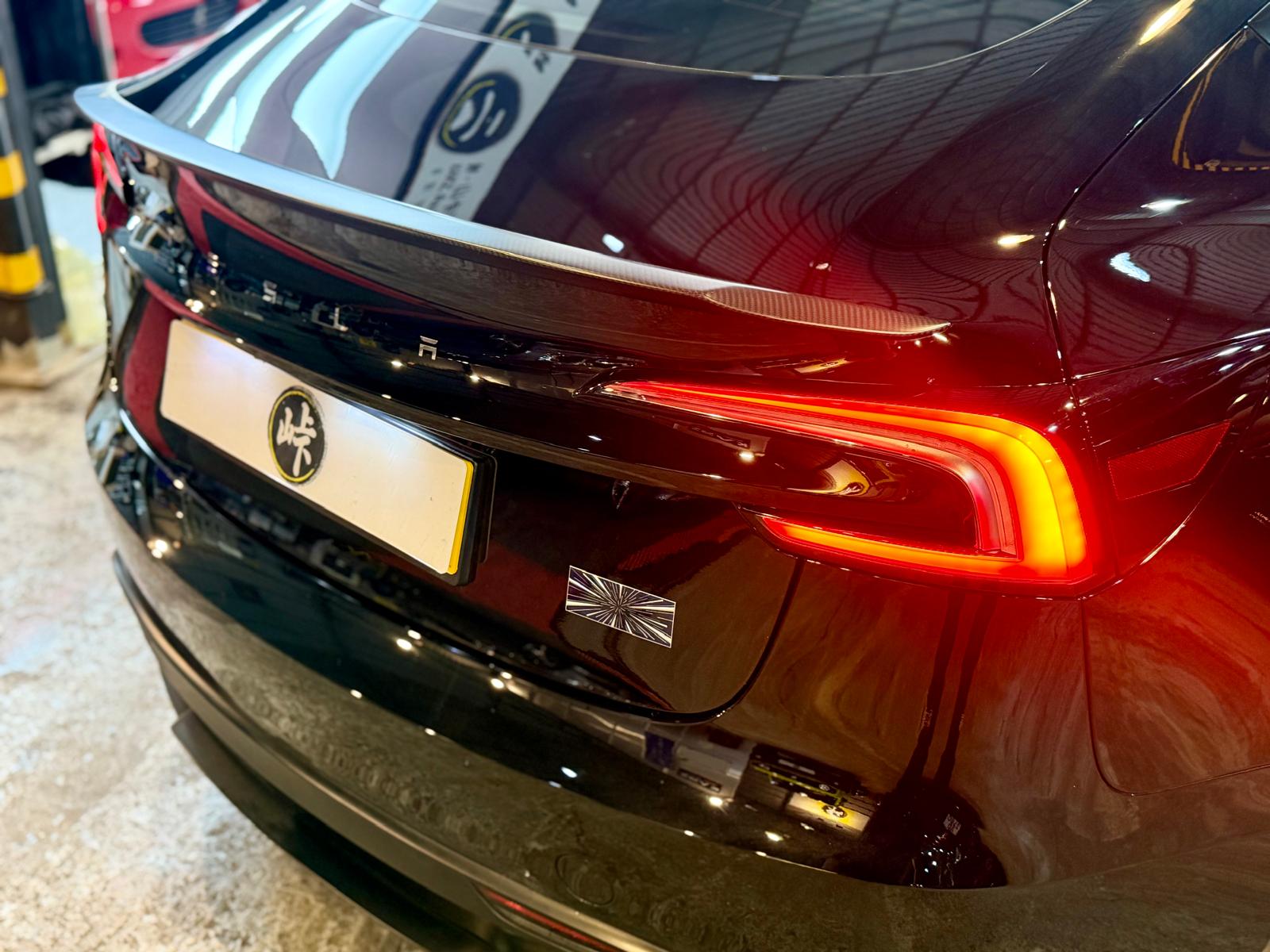 TESLA Model 3 Highland Performance 2024