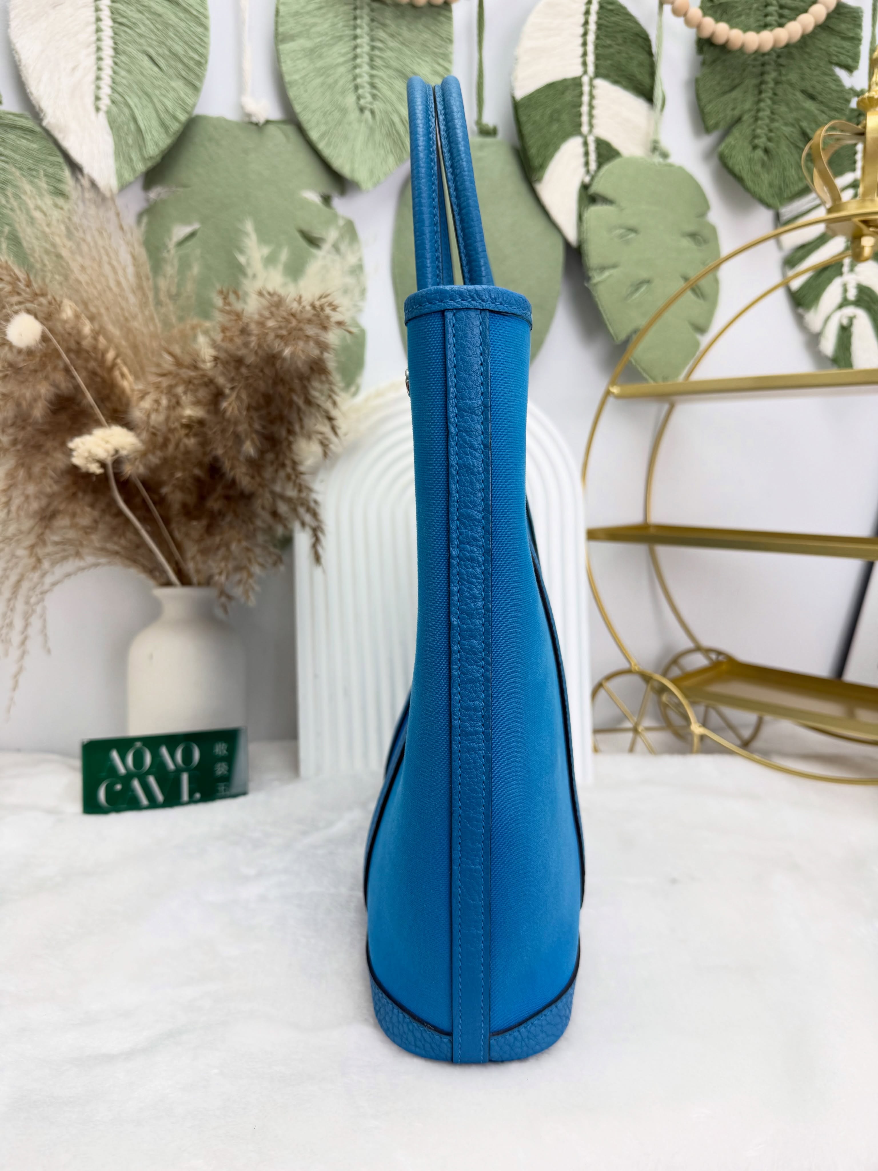 Hermes 👜 PRE OWNED 🛍️亮藍色Garden File 28 z stamp 💙有肩帶 有塵袋🩵