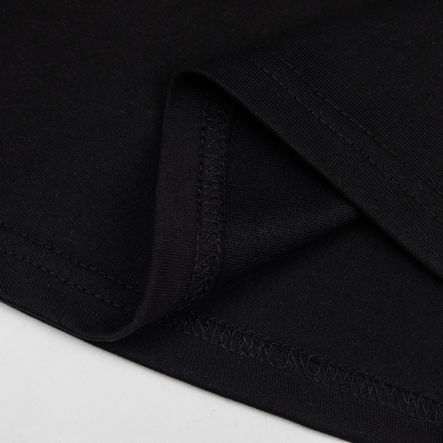 Mardi Mercredi FlowerMardi Jardin T-shirt