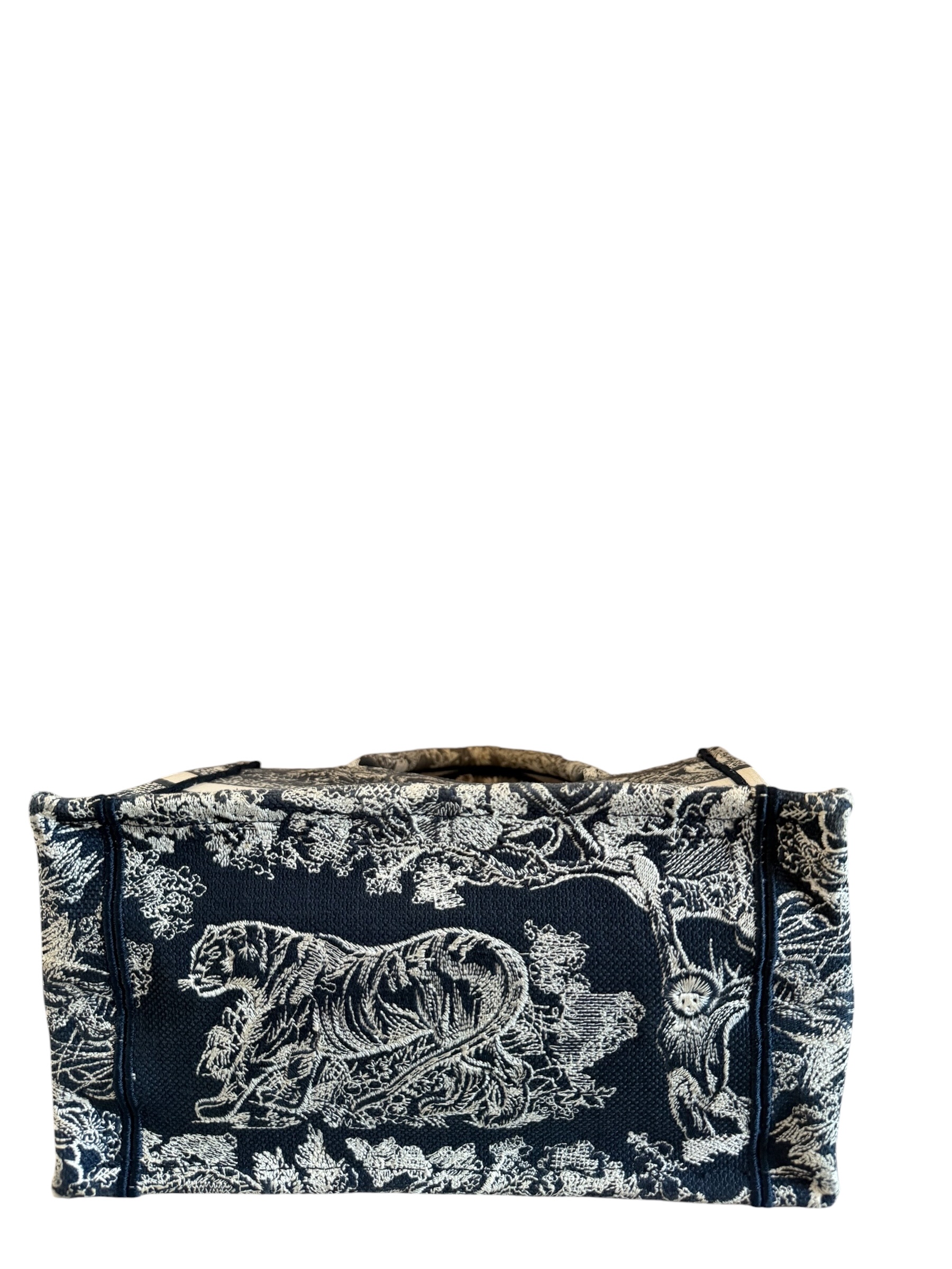 Pre-Owned DIOR Book Tote / Product Code: W52001