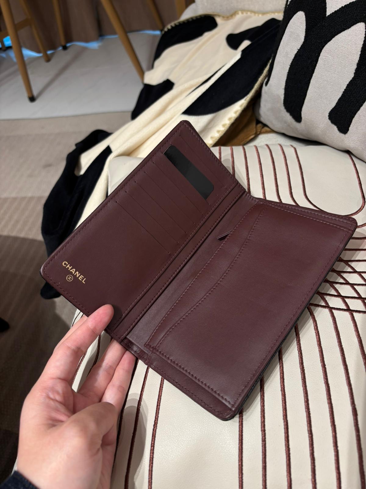 Chanel Wallet 黑色荔枝牛皮 100%Authentic, 95%New ✅25貼✅box