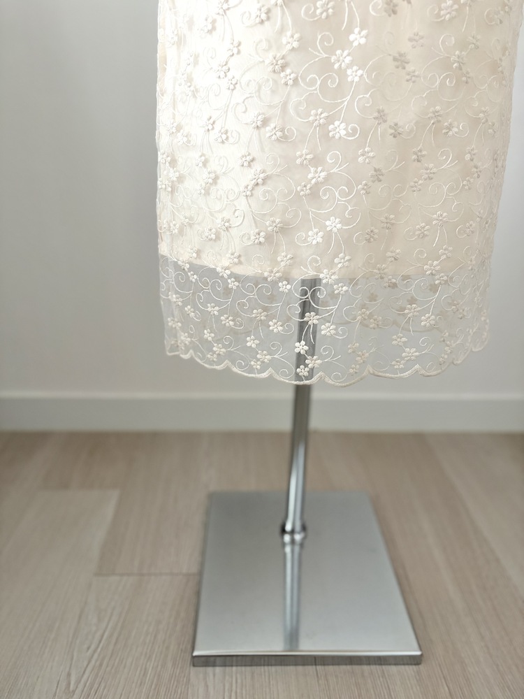 Blossom Embroidery Skirt (Cream)