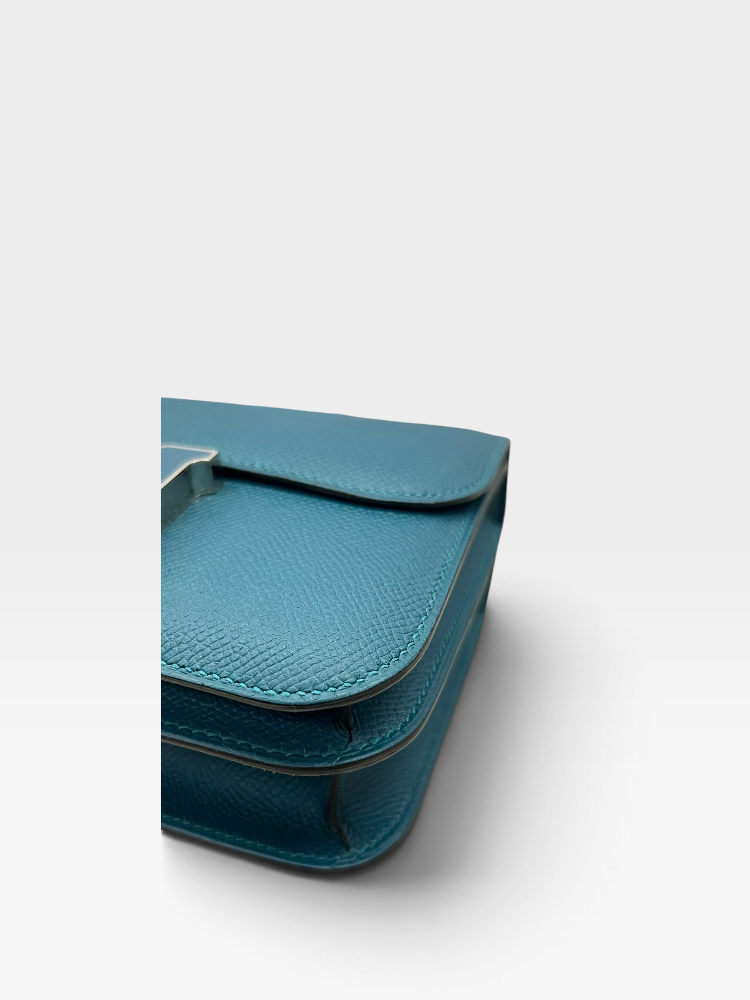 Pre-Owned HERMÉS Mini Constance Stamp Y / Product Code: 092404