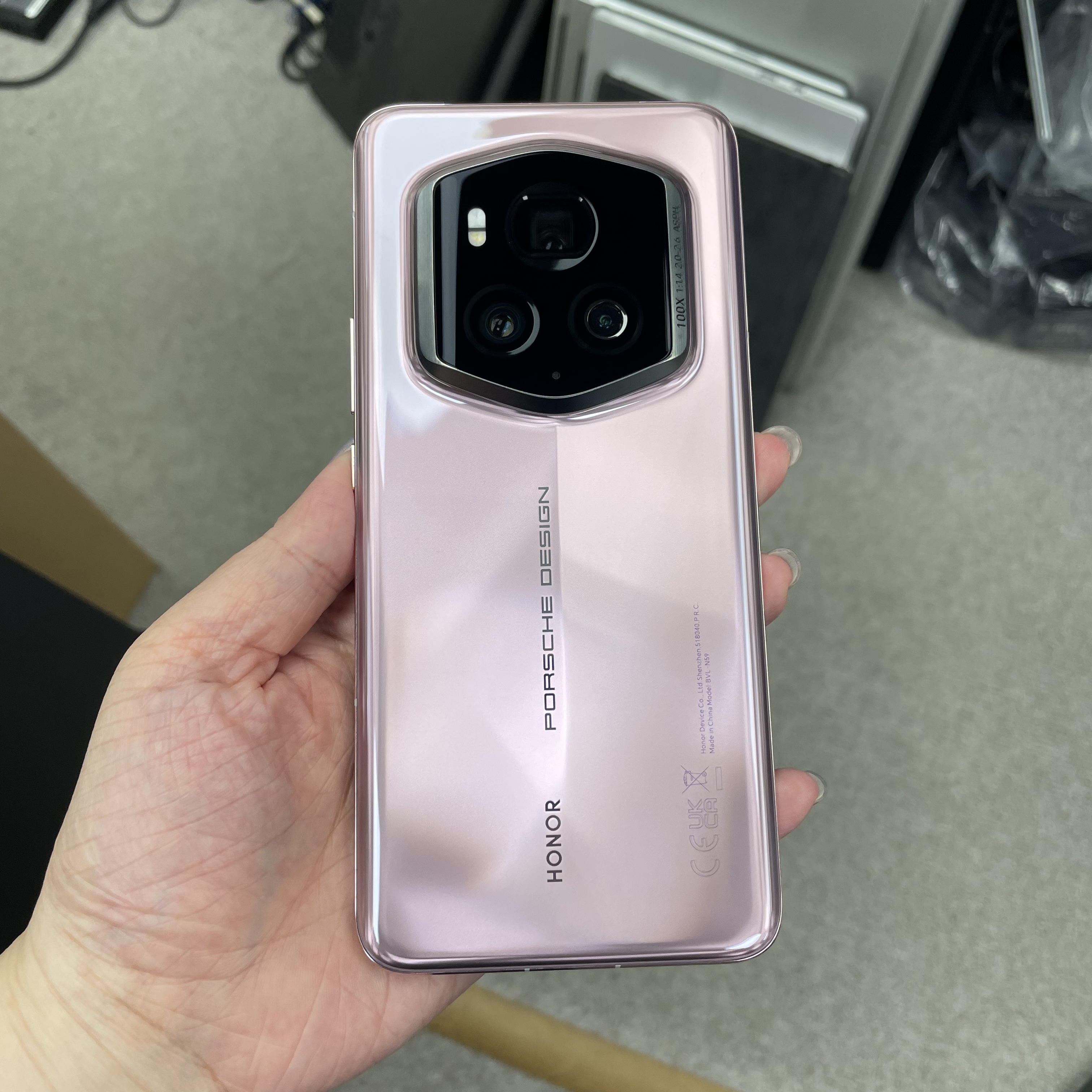 *7211 Porsche design Honor Magic 6 完美機 24+1TB 紫色 purple