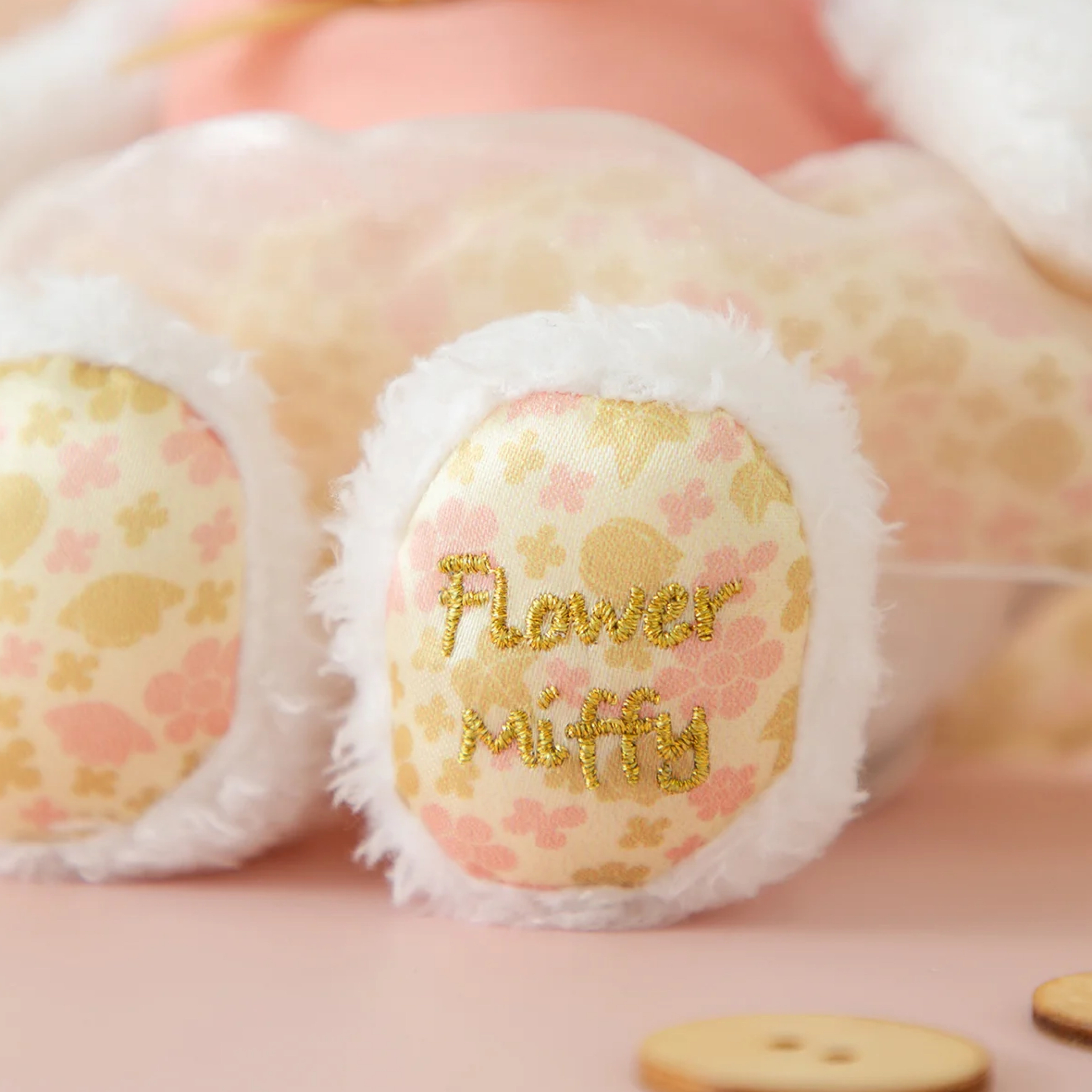 Flower Miffy 10周年紀念掛飾 & 公仔