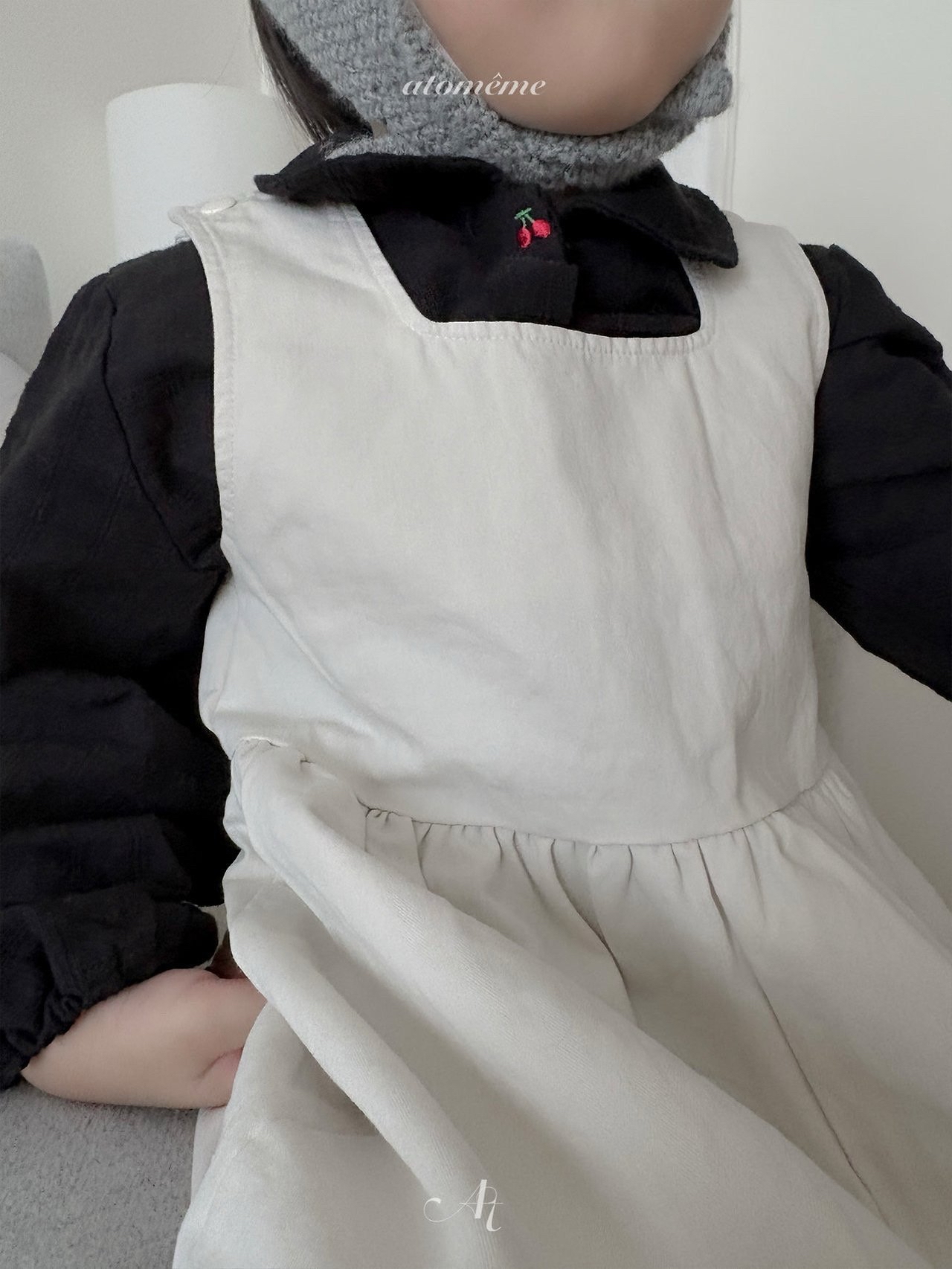 Atomeme | Cherry Blouse