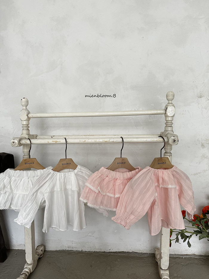 🇰🇷mienbloomb blouse