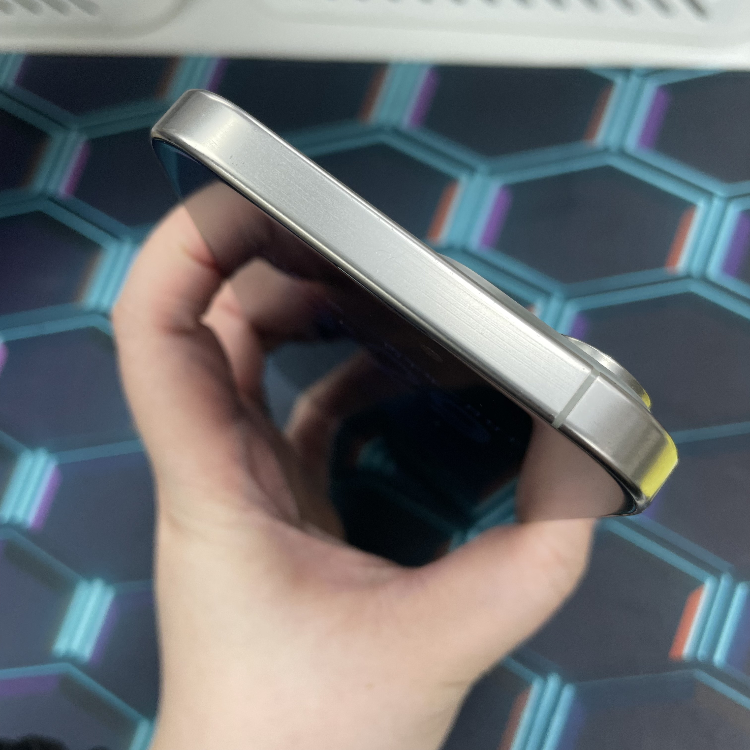 *6338 16 pro max 勁靚機 256GB 電90 原色 gray