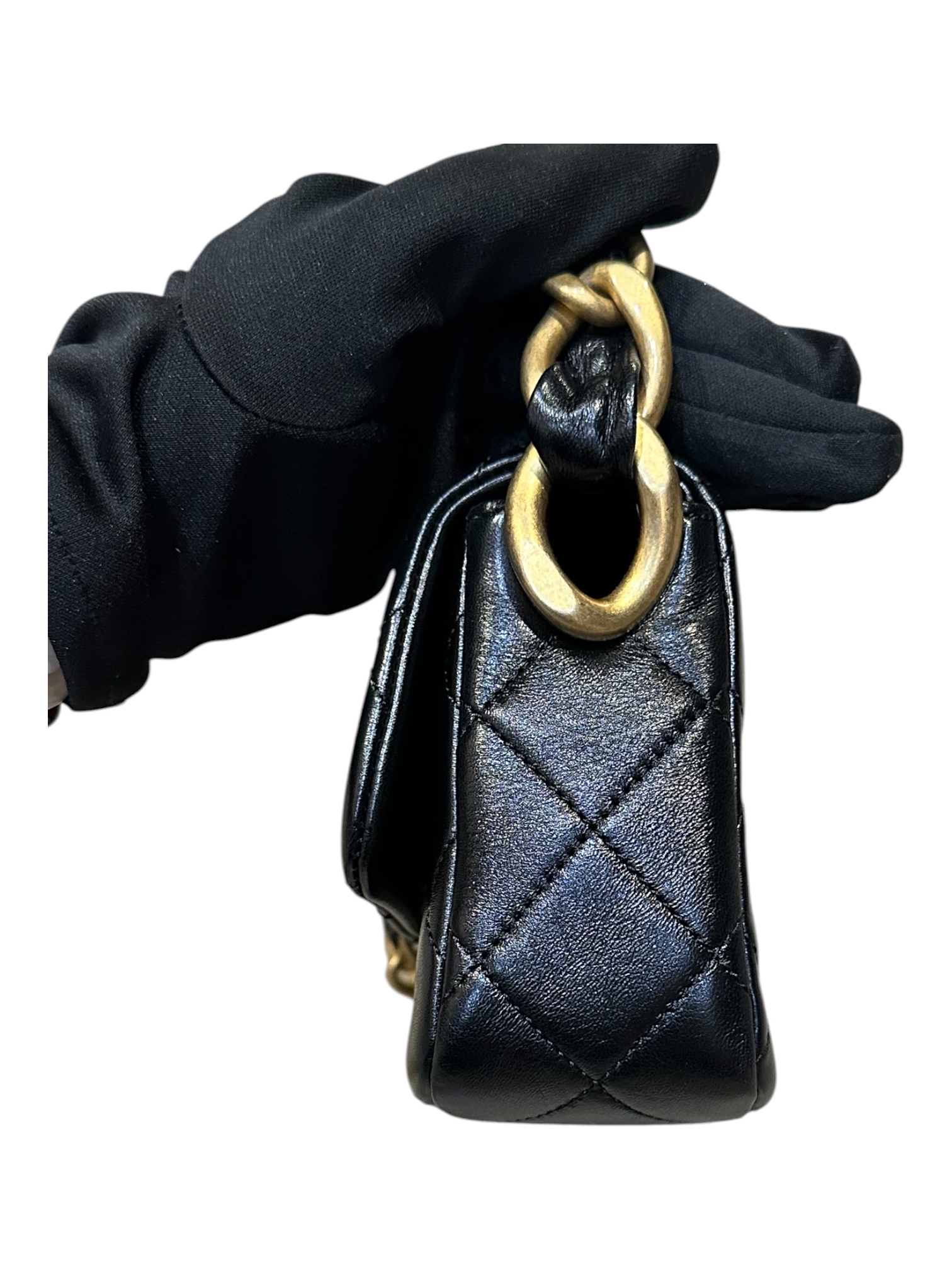 Pre-Owned CHANEL 24S Small Flap Shoulder Bag 