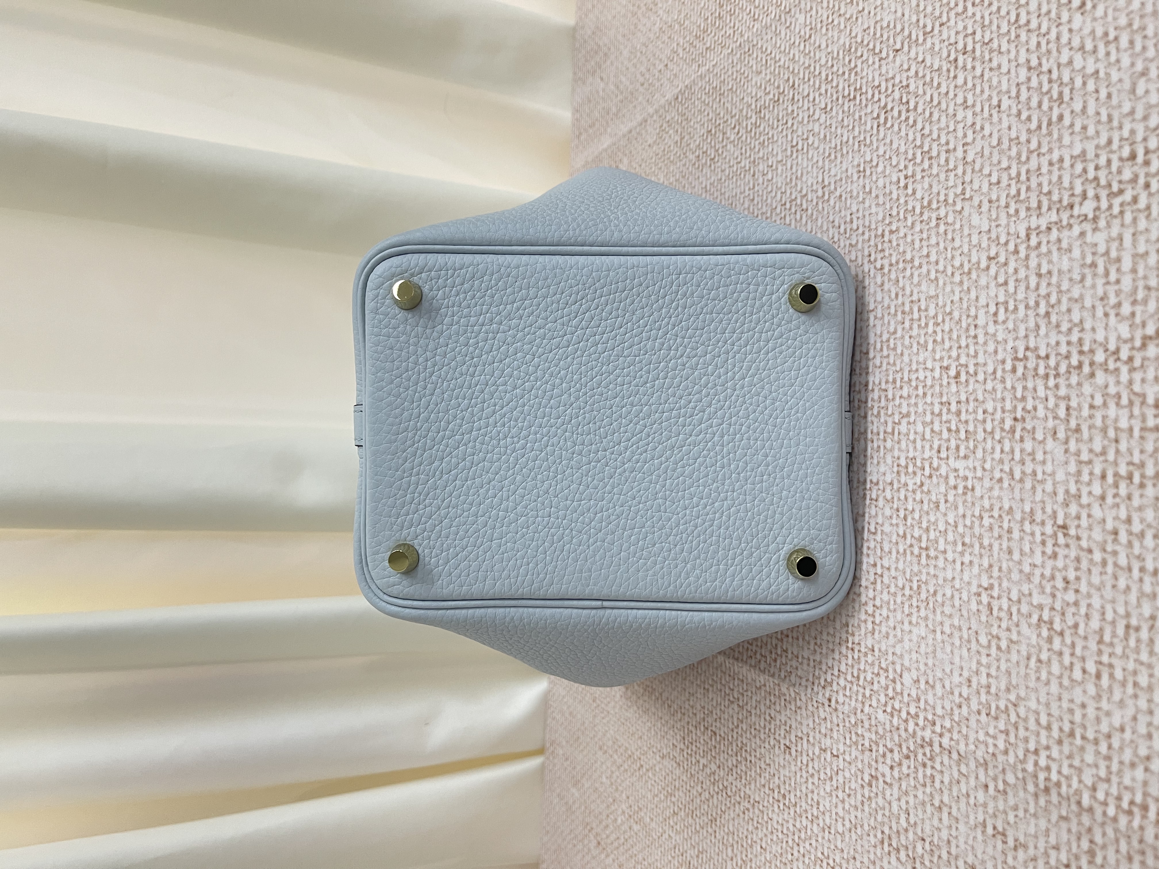 Pre-owned Hermes P18/ Stamp Y/ Product Code: 26031307