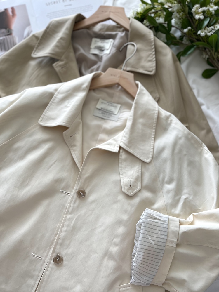 Stripe-Lined Relaxed Trench Coat (Cream)