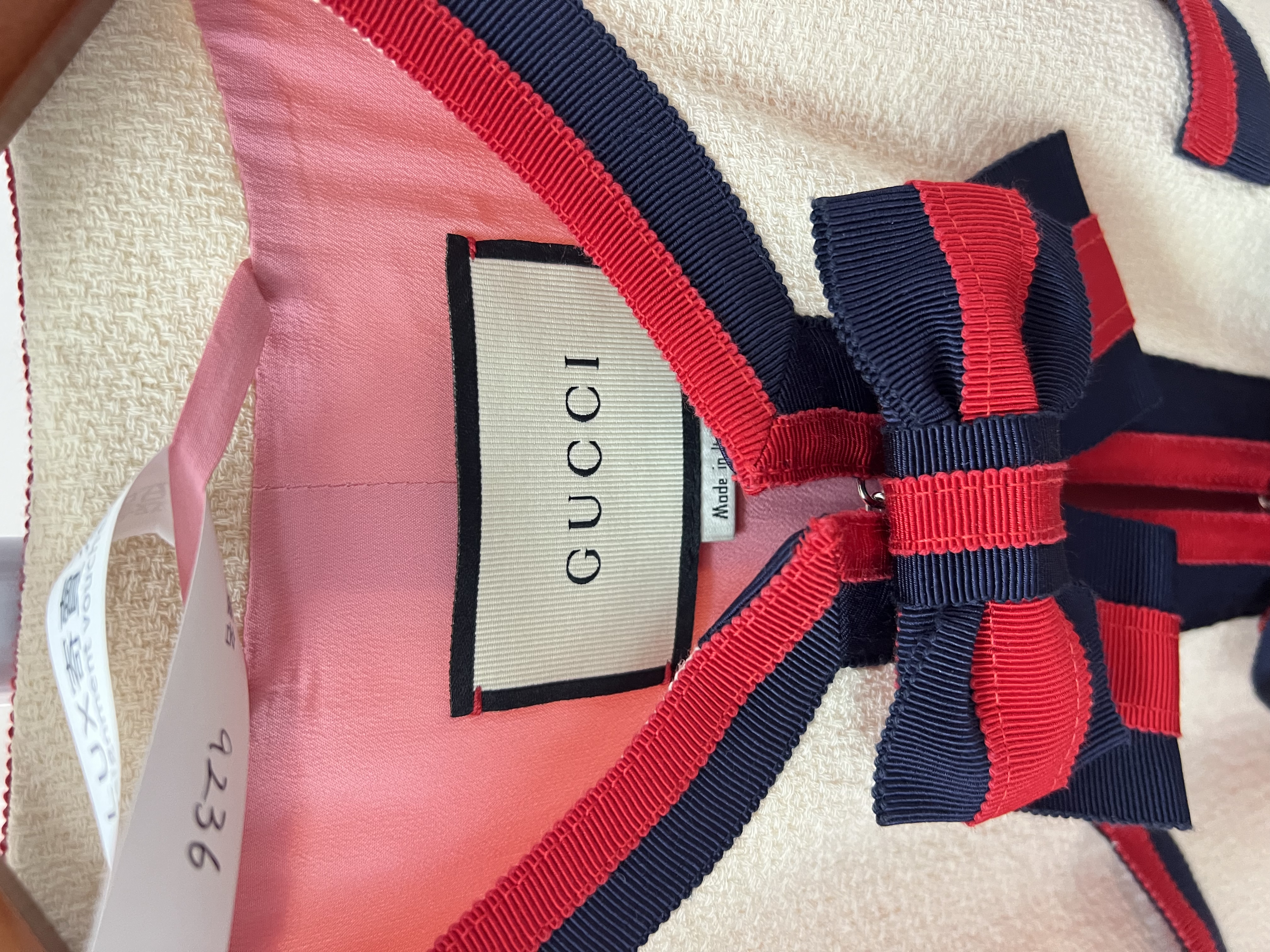 Pre-owned Gucci Jacket / Product Code: 26041224