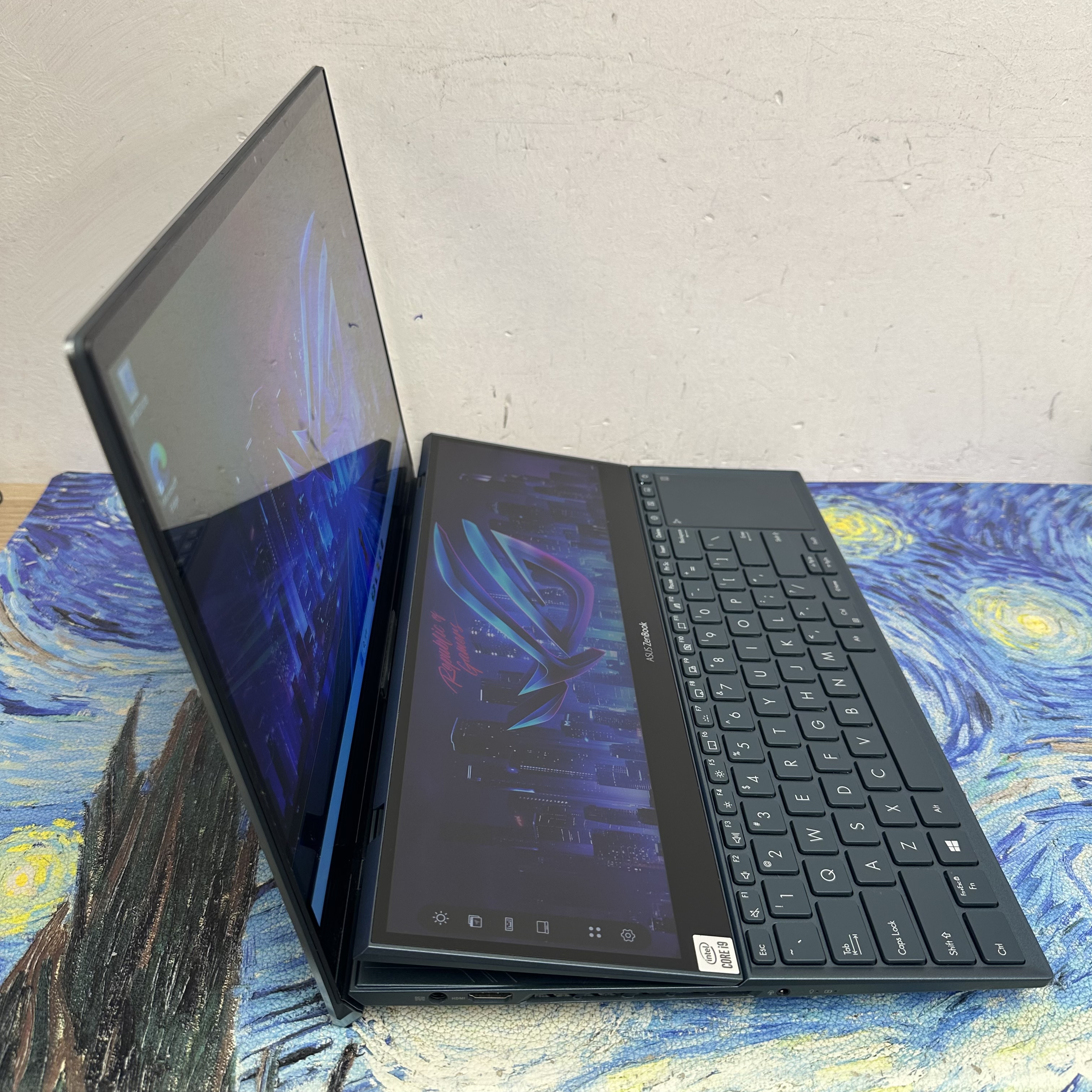#5944 ASUS Zenbook/i9-10980HK/32GB Ram/1TB SSD/雙屏幕，touch mon/RTX3070 獨立顯示卡⚡️/Tablet / Movie / YouTube / NETFLIX/ Office / Work / PC