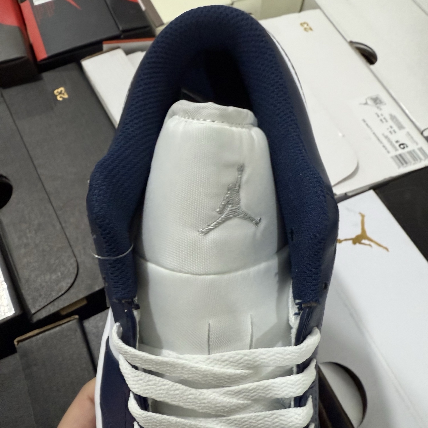 Nike Air Jordan 1 Low 553558-141