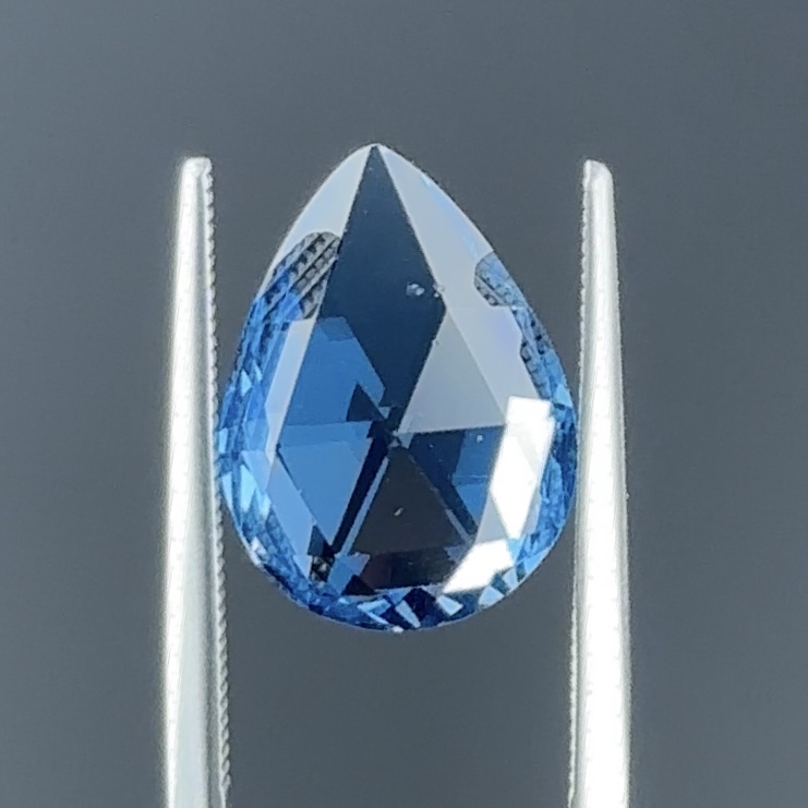 藍托帕石 - Blue Topaz | DY035