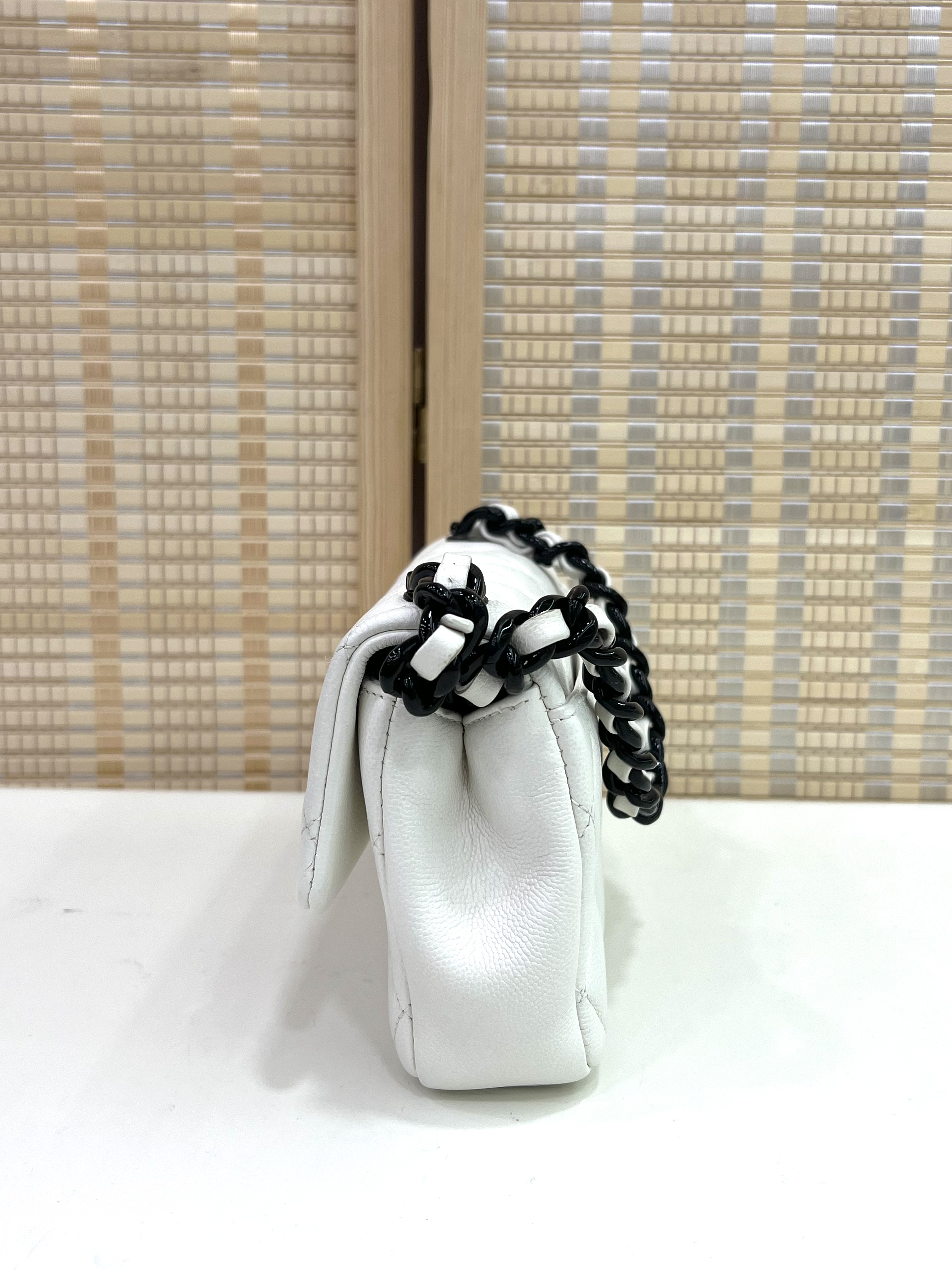 直播貨品 |  [1個-$100 2個-$300］GG66