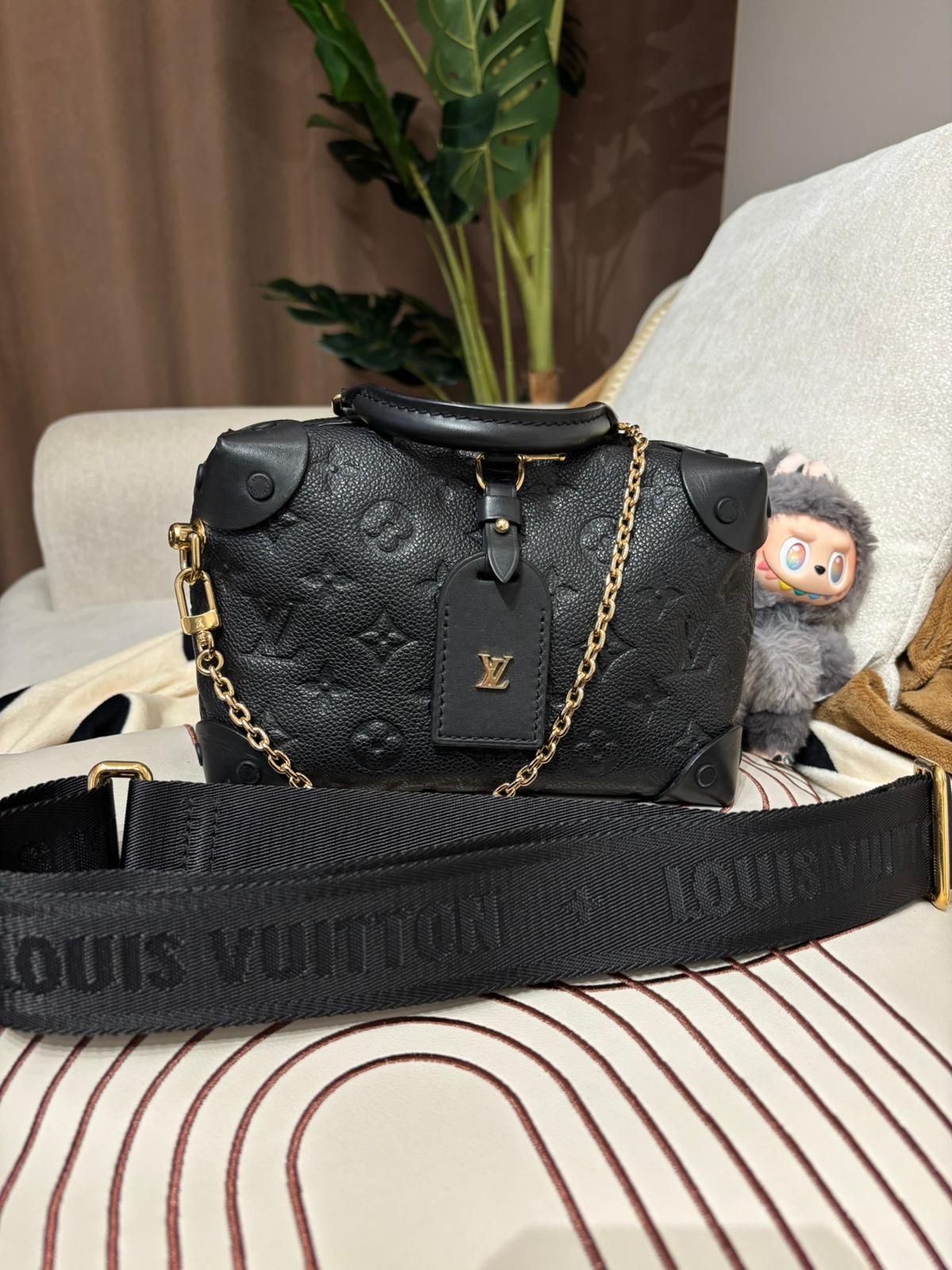Lv Petite Malle Souple 2 way bag 黑色小牛皮M45393 Monogram Empreinte  100%Authentic,90%new ✅NFC✅肩帶✅Dust bag 