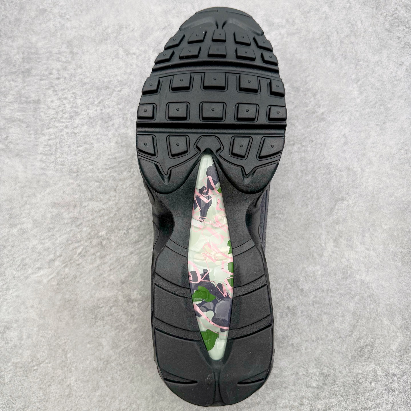 Corteiz x Nike Air Max 95 SP FB2709-001 