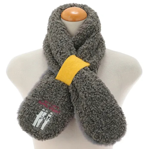 日本代購【 2026秋冬新商品 日本直送 MOOMIN 刺繡保暖 毛毛交叉 圍巾 Boa Tippet Scarf 】
