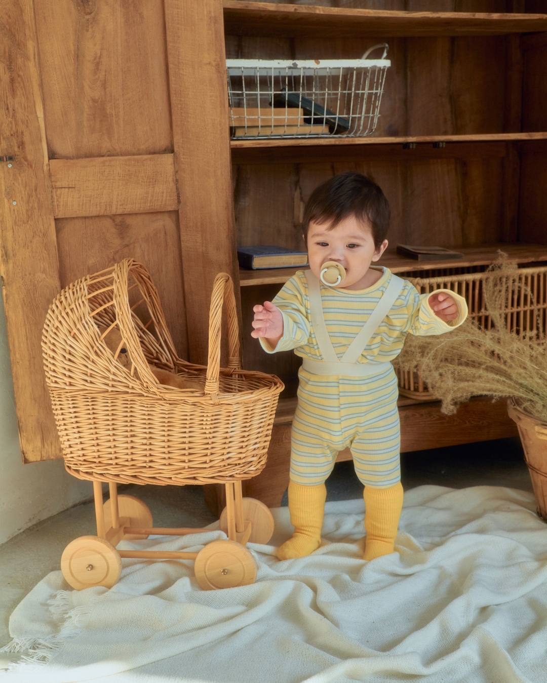 🇰🇷Oottbebe suspender leggings