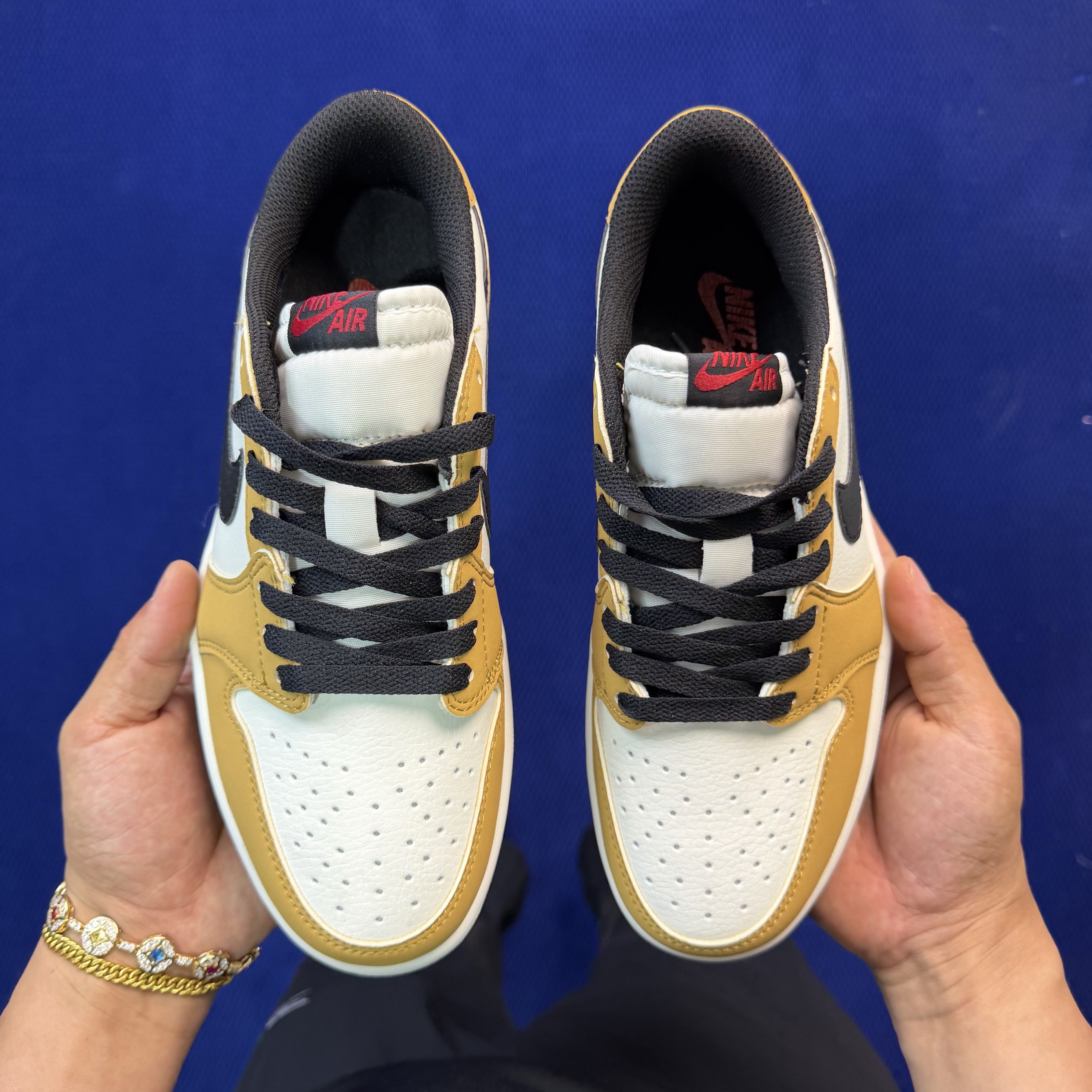 Nike Air Jordan1 Low CZ0790-107