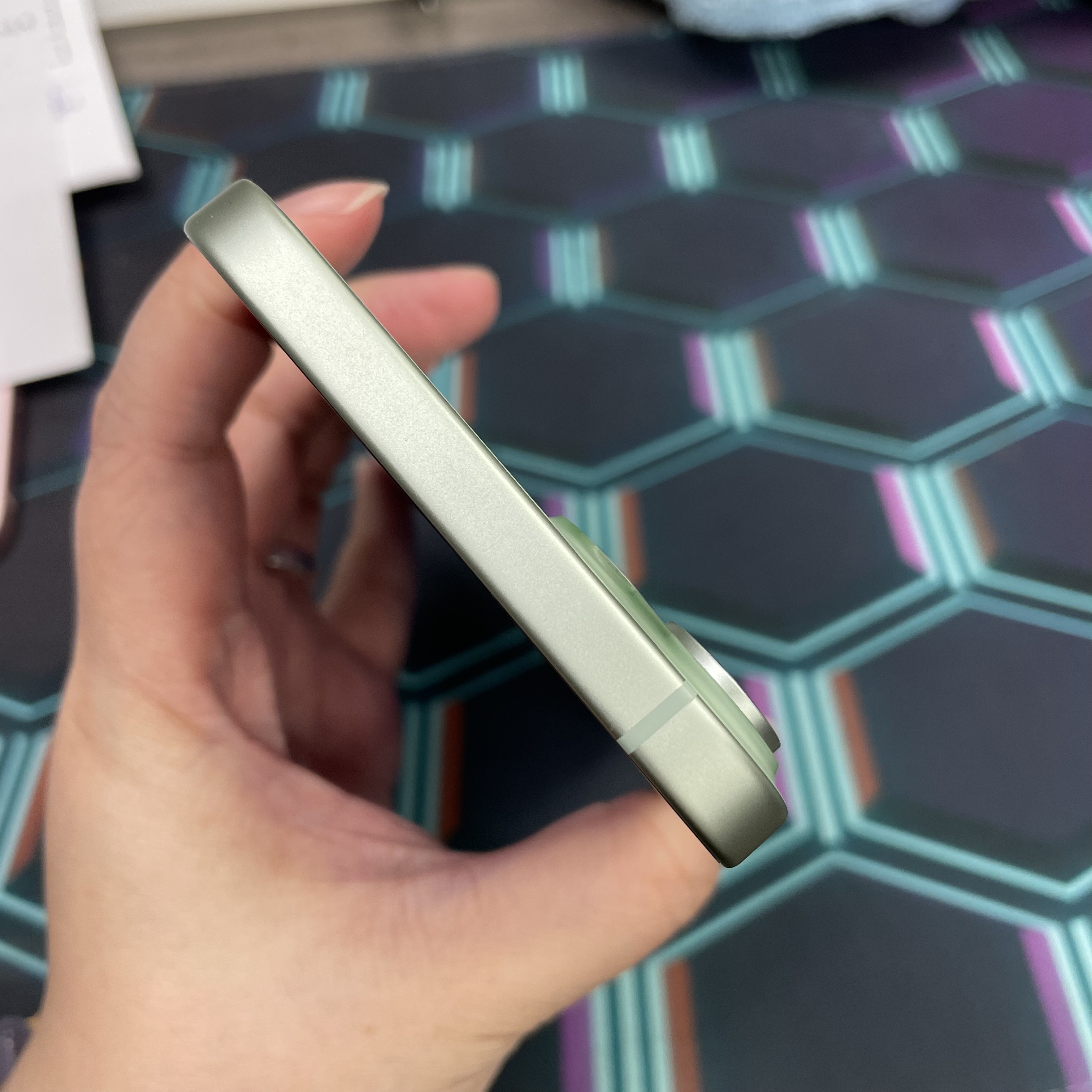 *8263 15 plus 完美機 256GB 電100 綠色 green