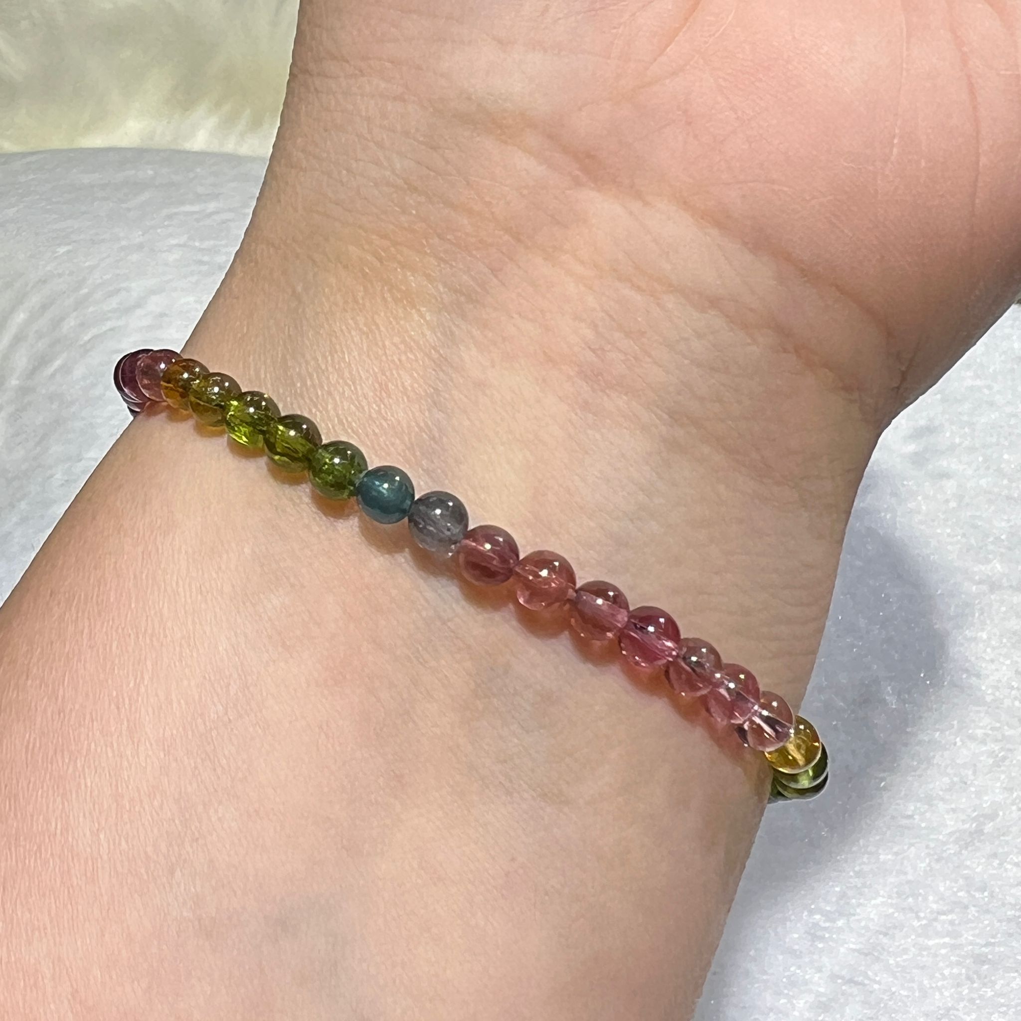 碧璽手串 4mm+/-  #CA0008