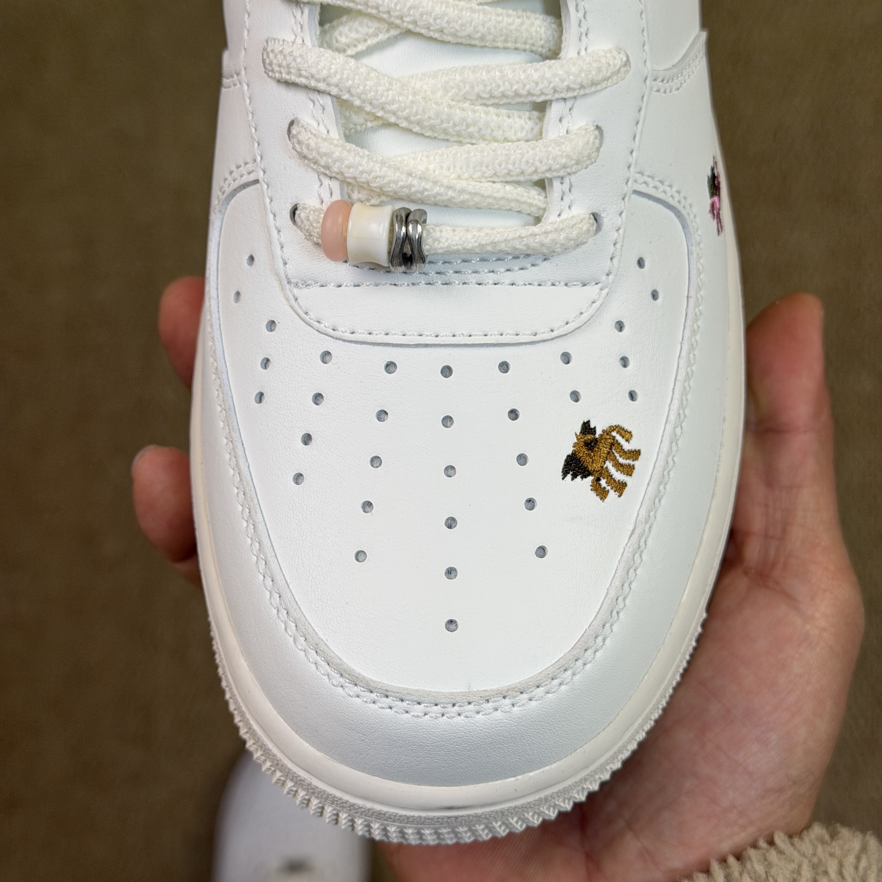Nike Air Force 1 Low '07 IQ1143-100