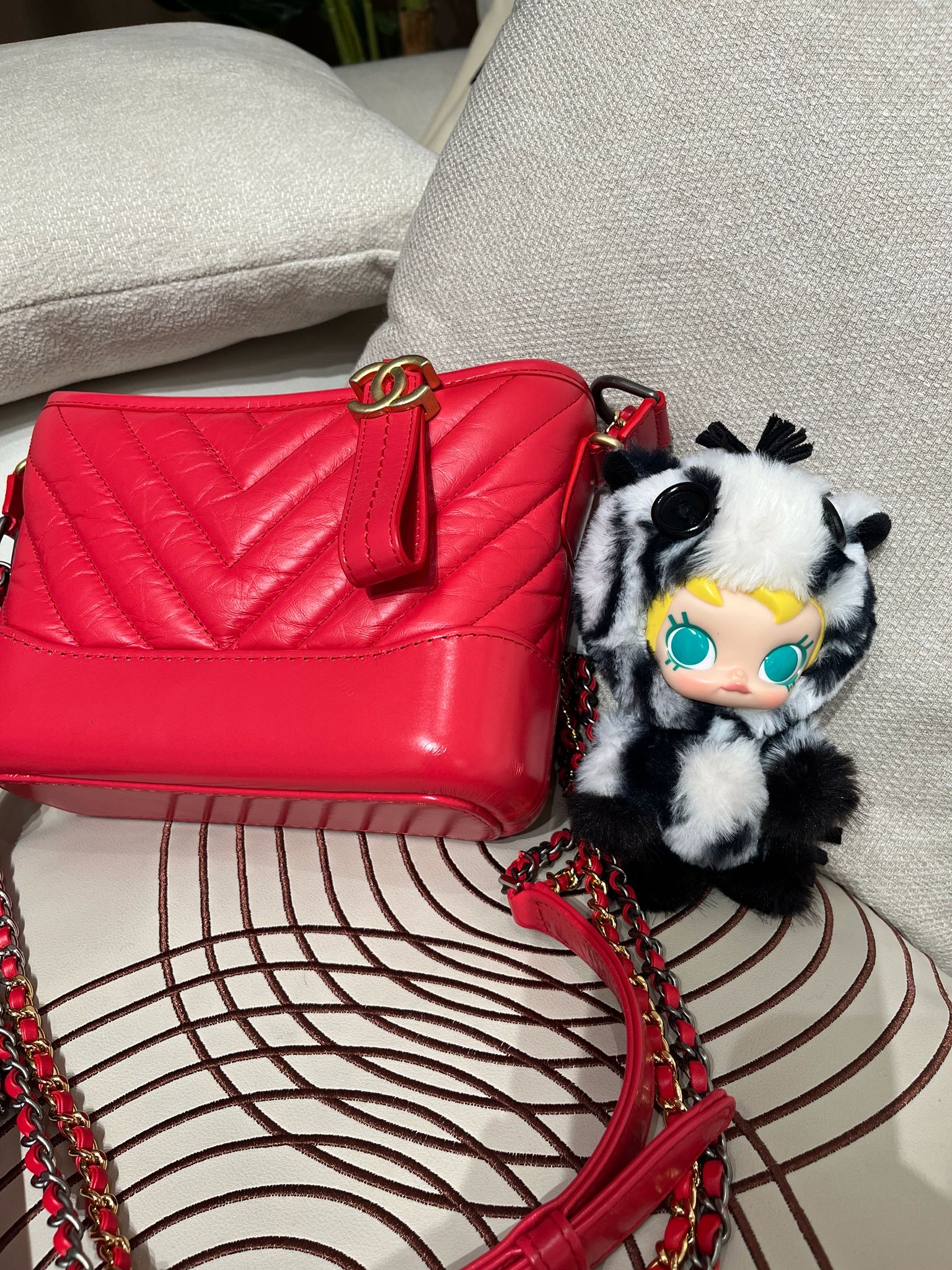 Chanel Gabrielle hobo small 牛皮金扣 100%Authentic ,未使用品 ✅29貼✅塵袋✅box  