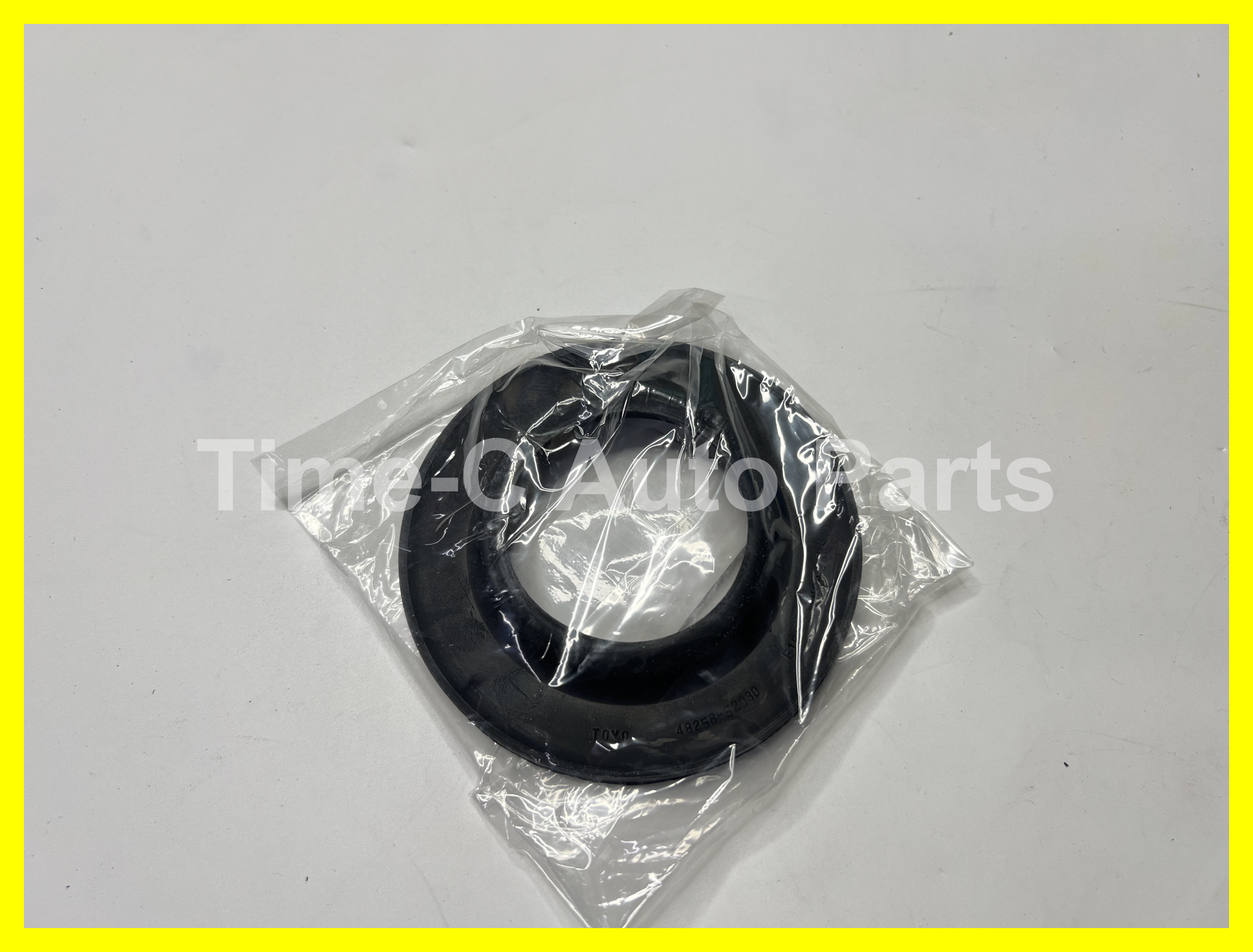 尾彈弓下墊膠 48258-52030 - Toyota Ractis