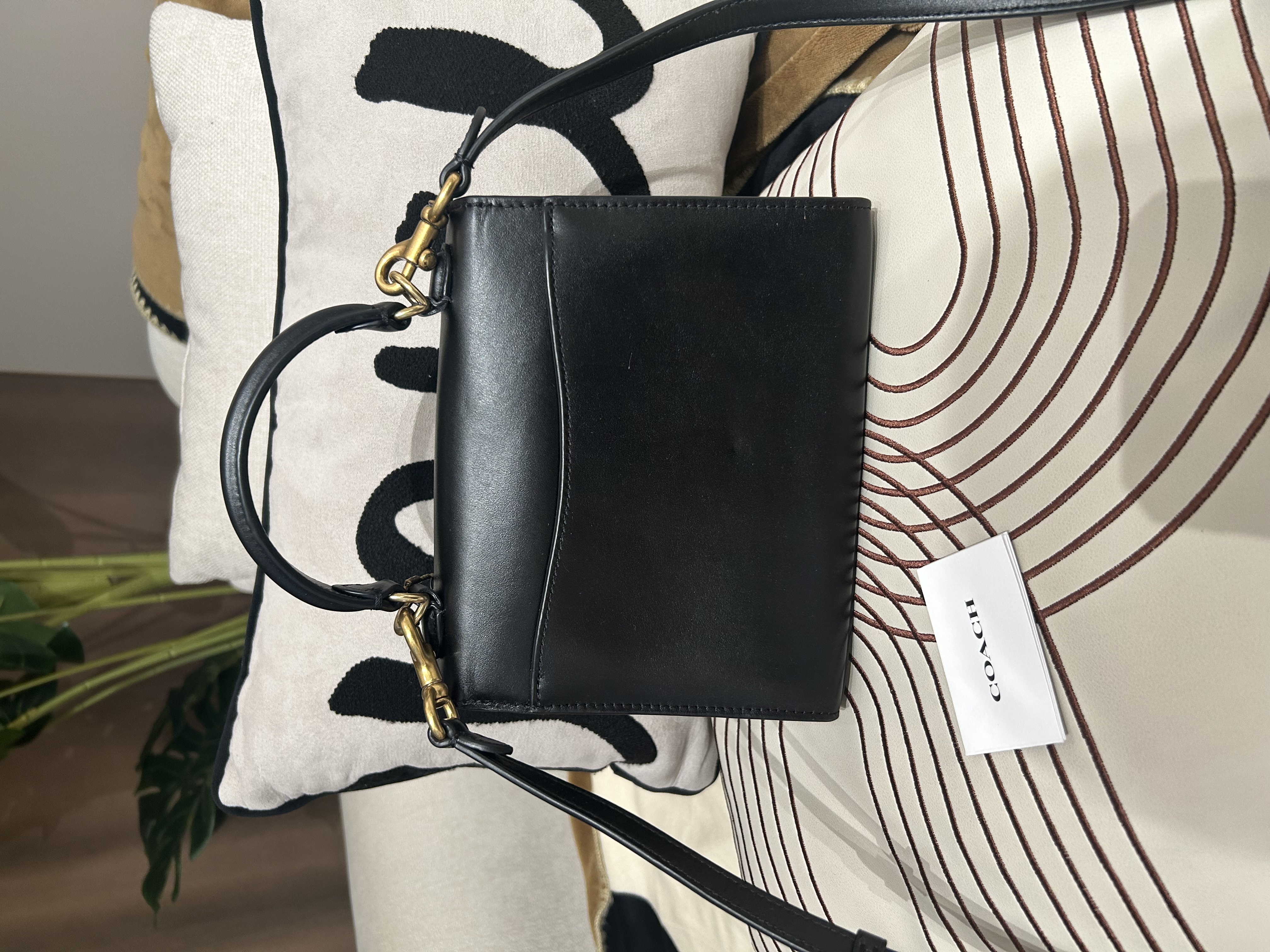 COACH tabby Black Calfskin, 2 way bag 黑色小牛皮 100%Authentic, 95%New ✅Dust bag