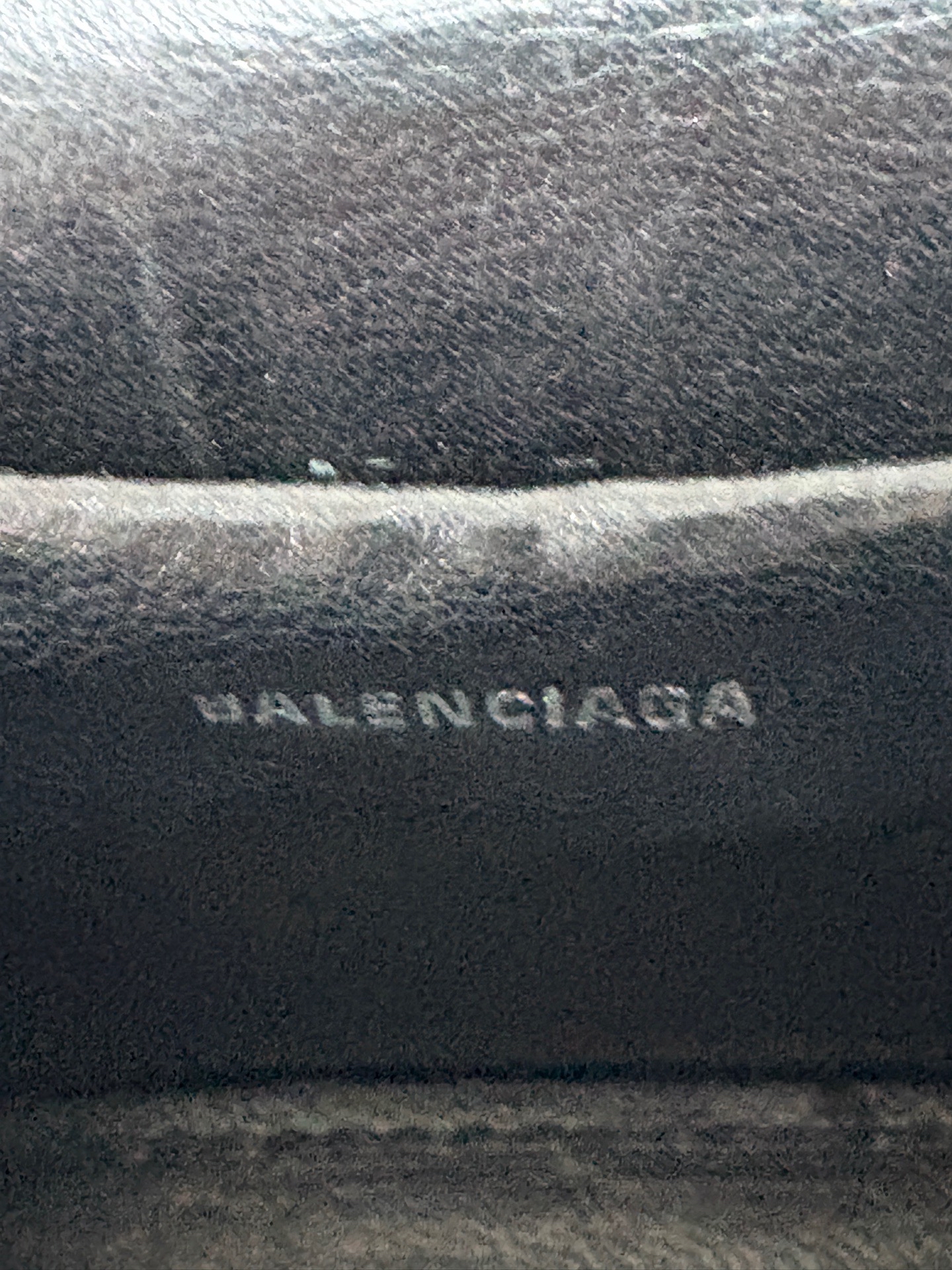 【預訂貨品】巴黎世家鰐魚紋mini沙漏包