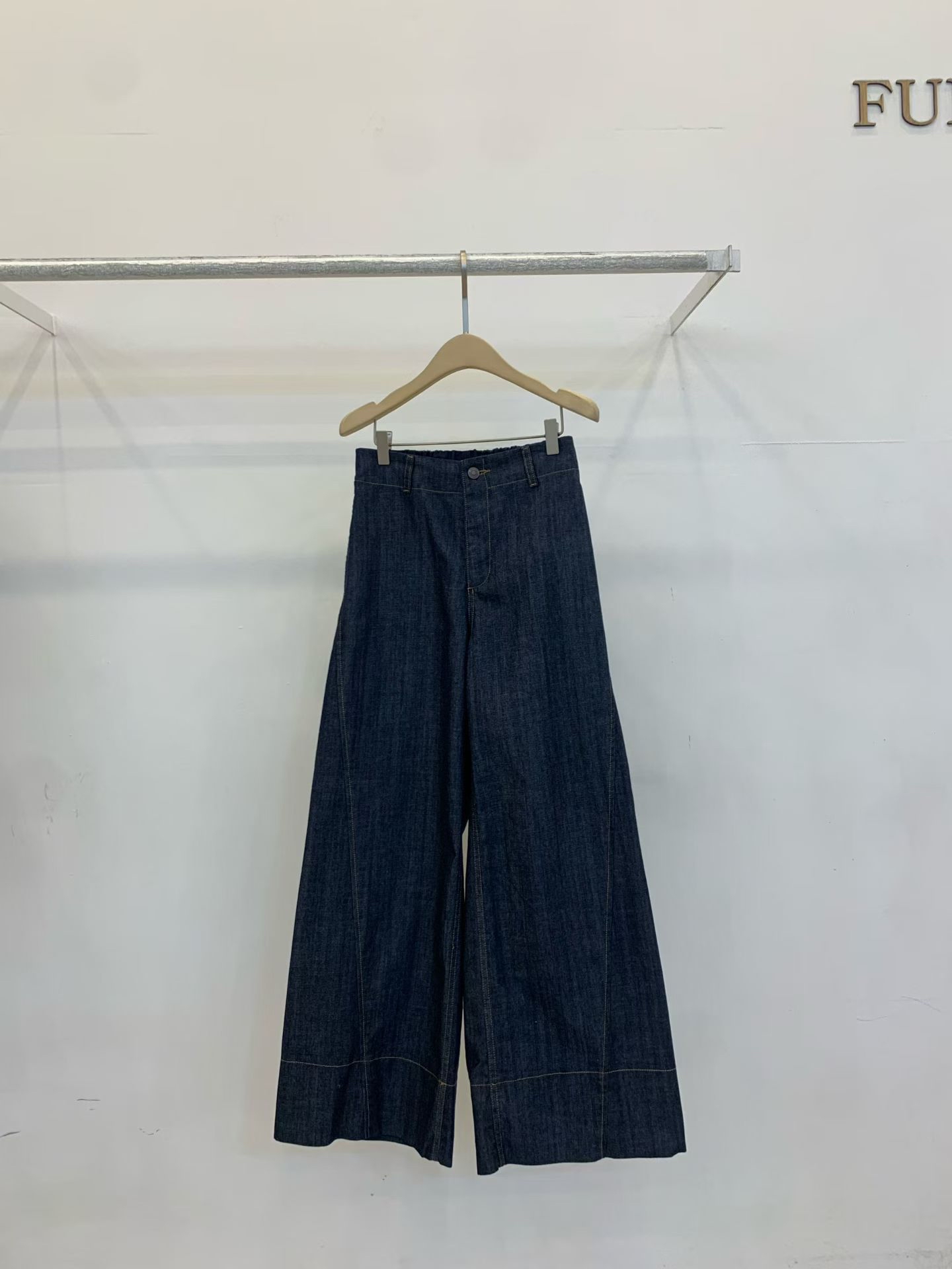 FP17_04 原色牛仔落地闊褲 