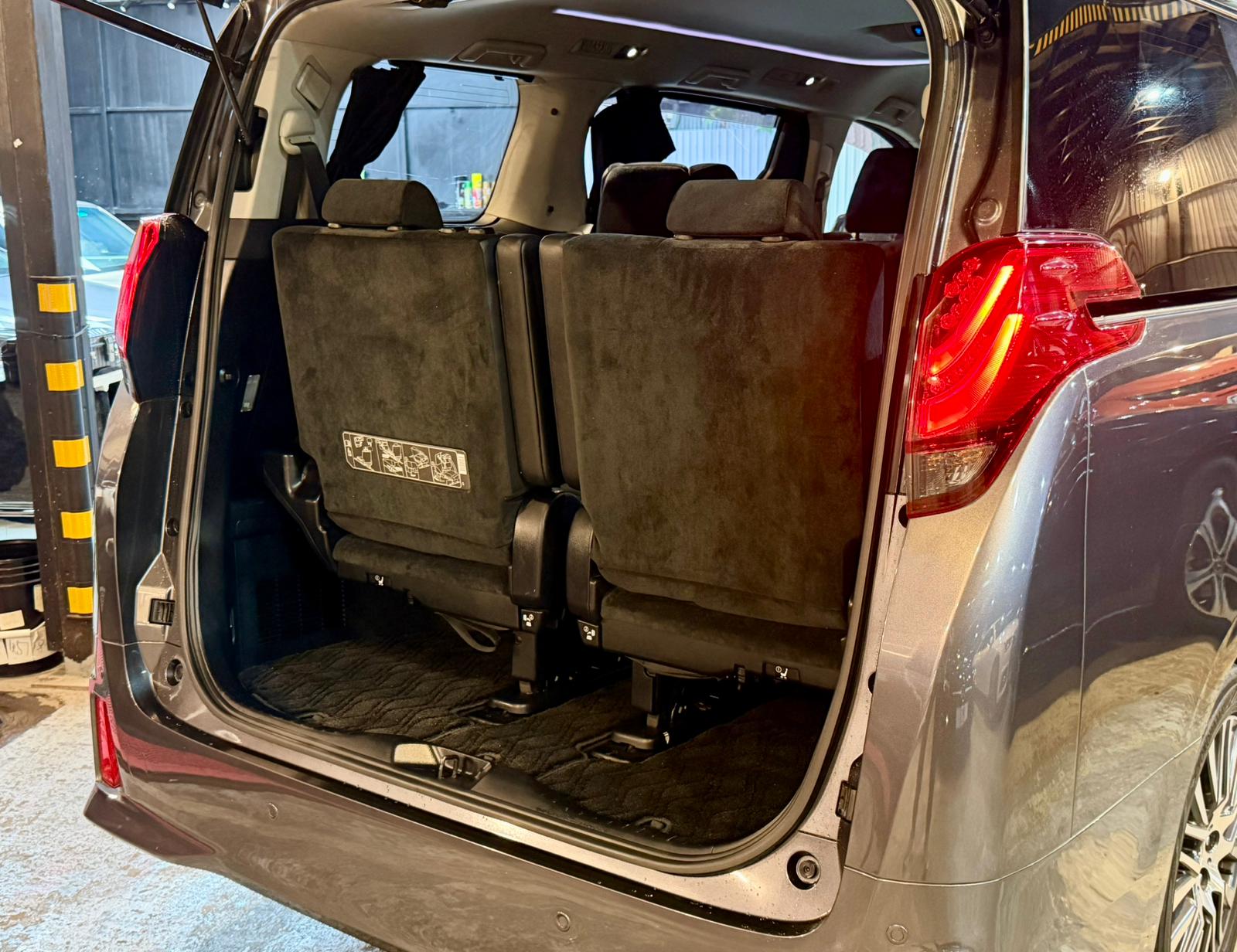 Toyota Alphard 2.5 Modellista 2016