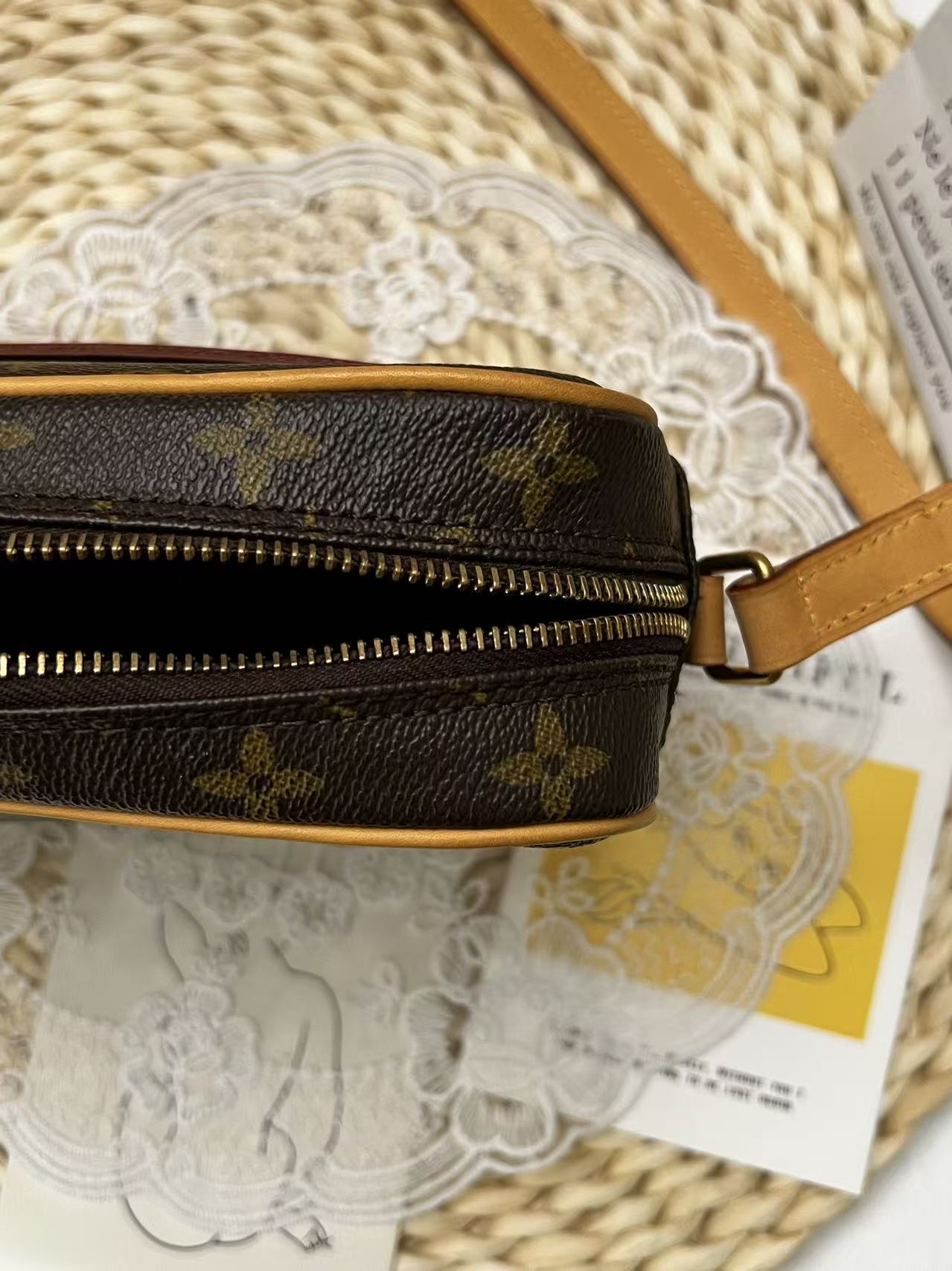 LV Monogram Trocadero（爆款相機包）
