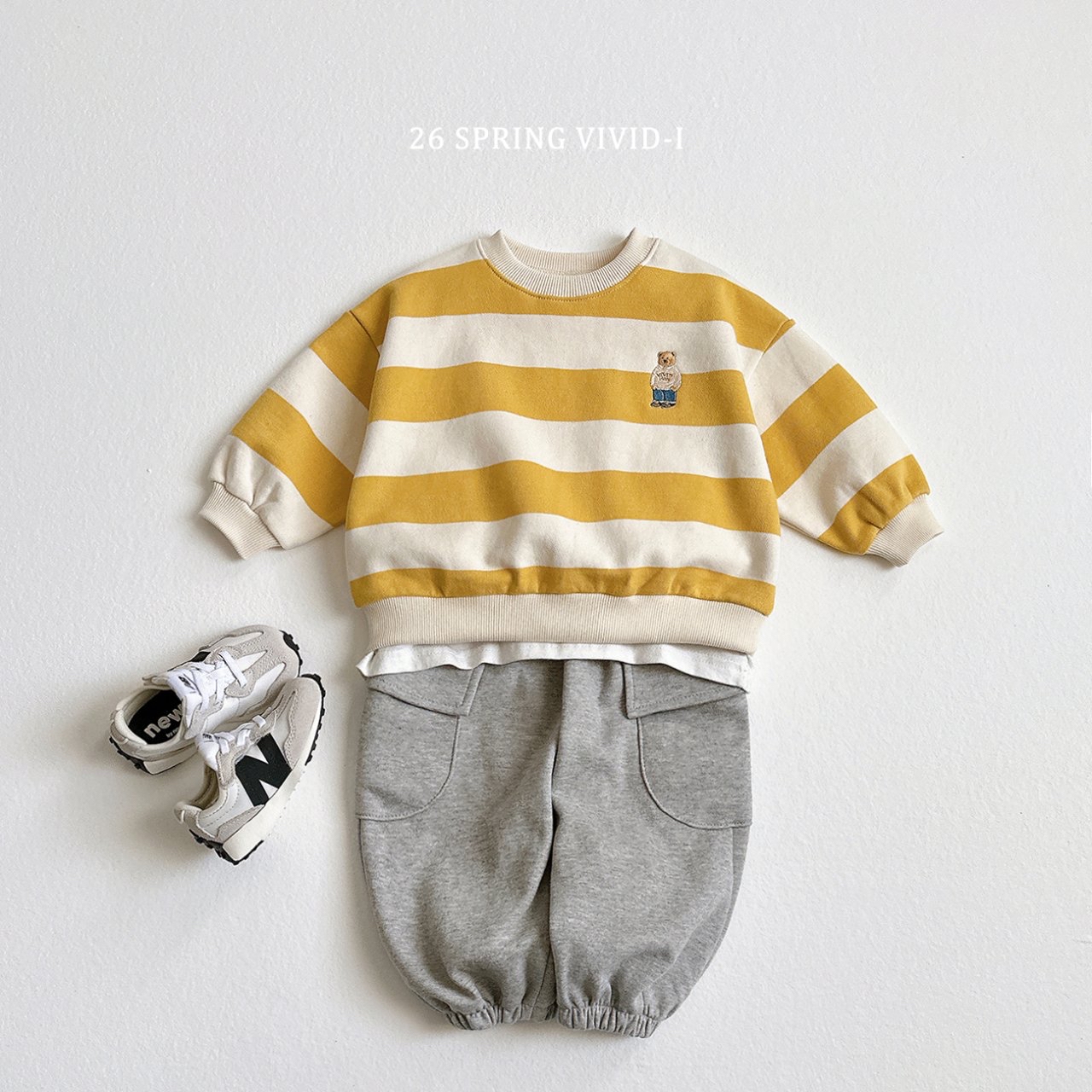 🌸預訂 韓國直送🌸🇰🇷VIVIDI四色標誌性小熊刺繡拼色條紋毛圈寬鬆衛衣