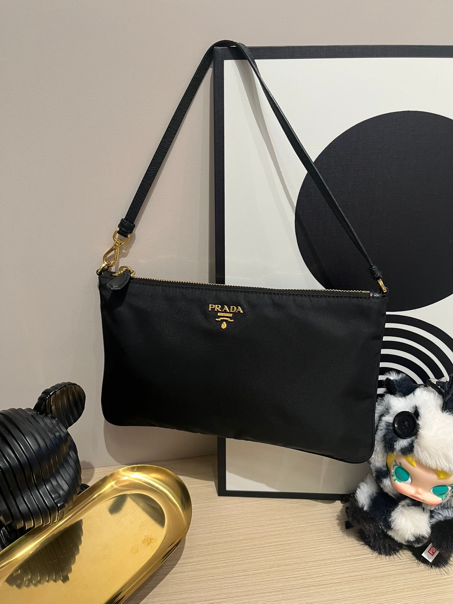 Prada nylon bag zip pouch 黑金 100%Authentic,98%new✅dust bag 