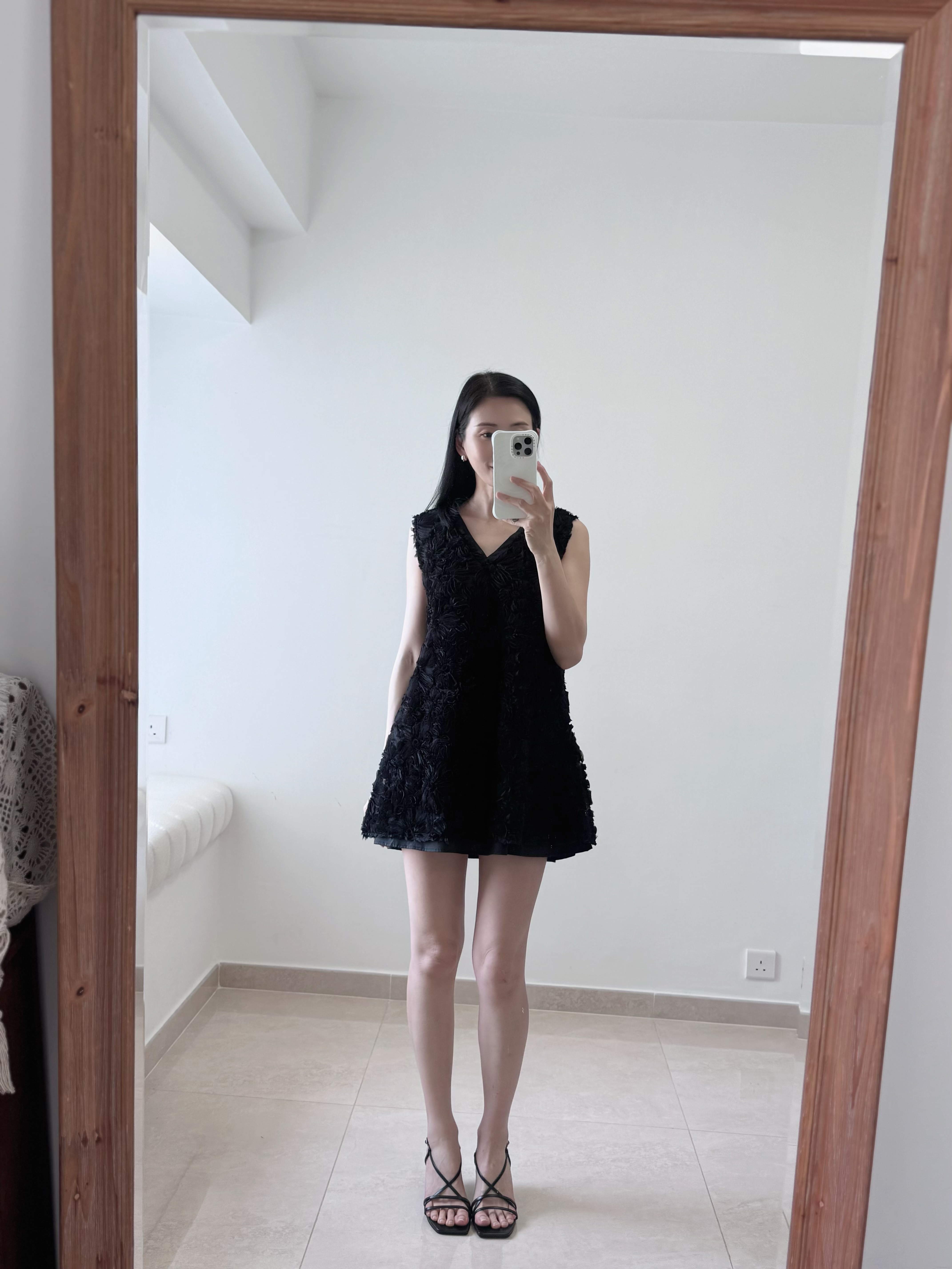 Elegant flower v-neck dress/top