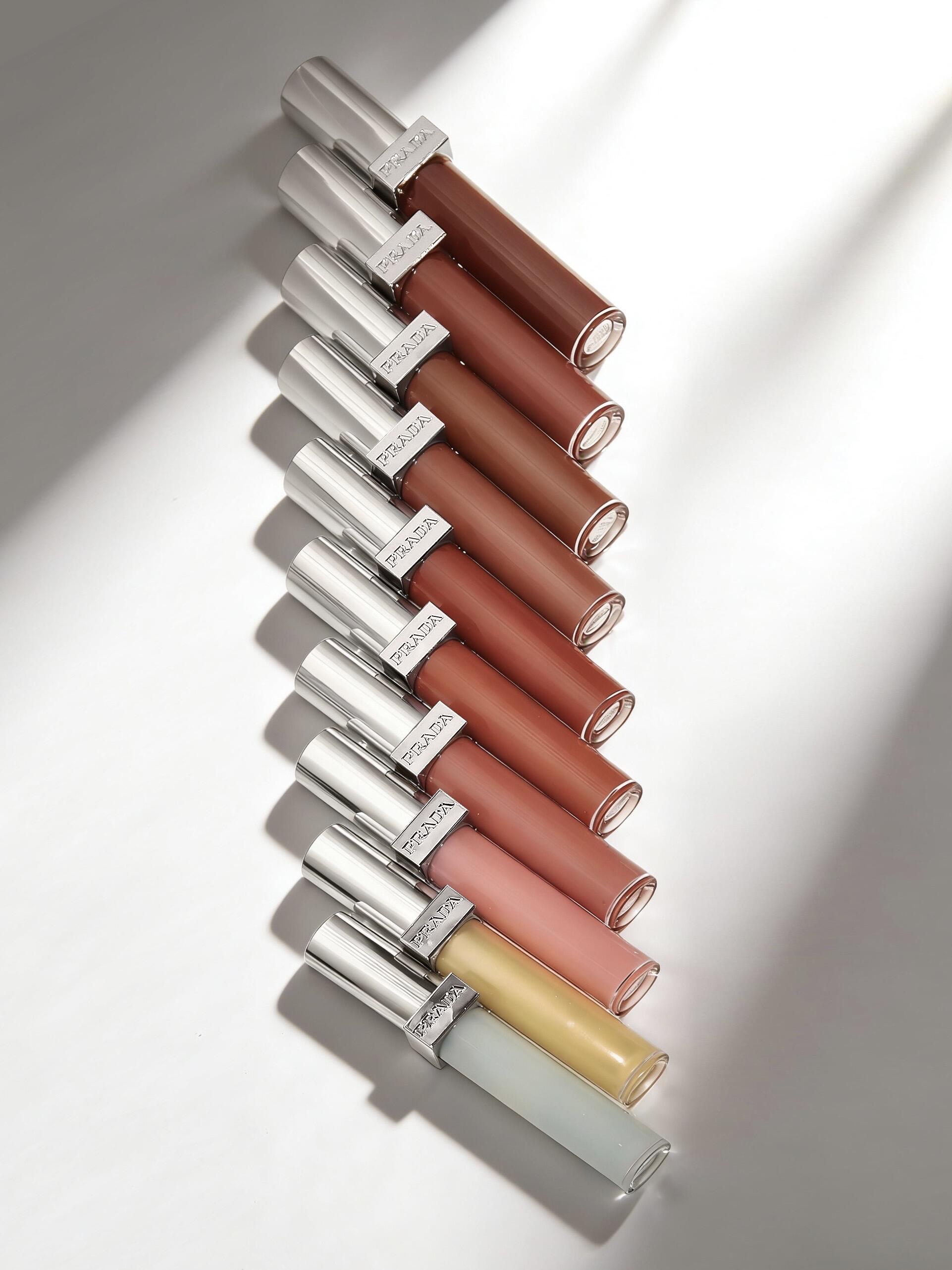 🆕最新！Prada 玻璃唇釉🧊✨ 