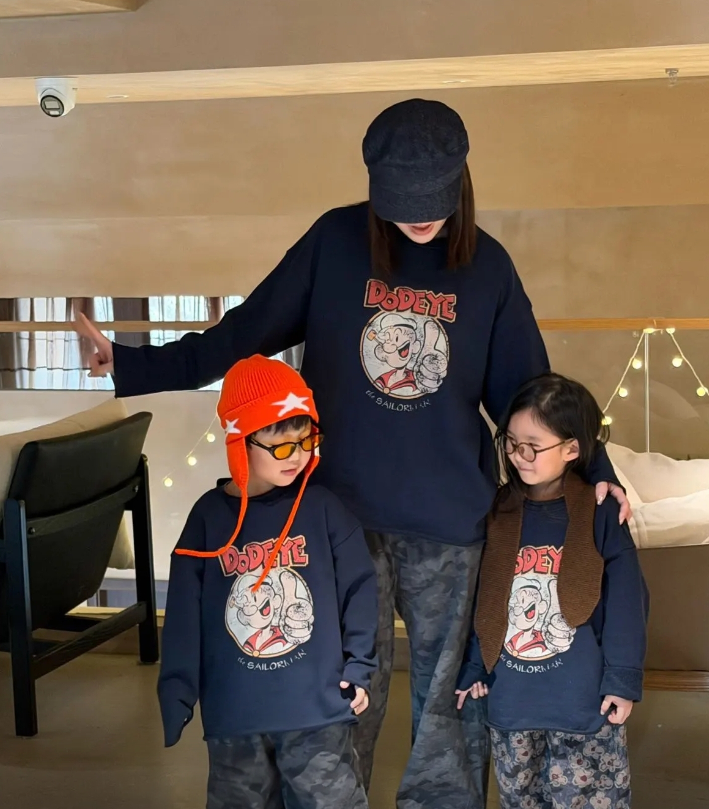 2件起各减$ 10。🇰🇷 韓版南大門 親子衛衣套裝