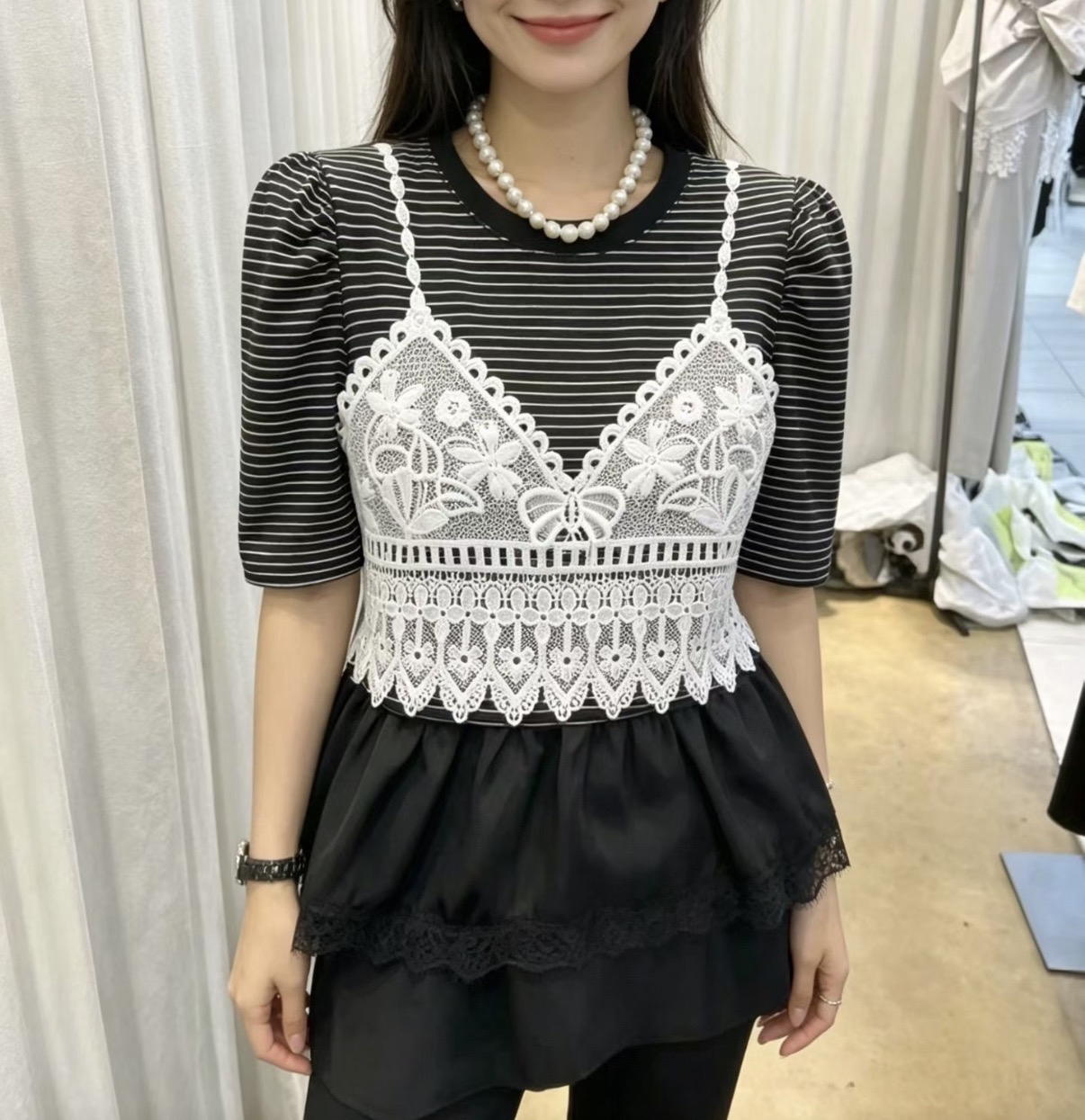 \直播熱賣/韓版條紋拼接蕾絲花邊上衣