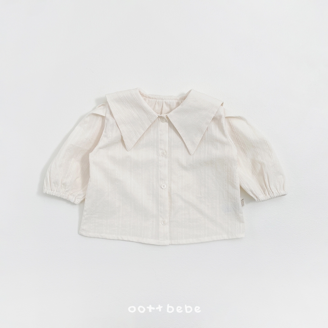 🇰🇷Oottbebe blouse 