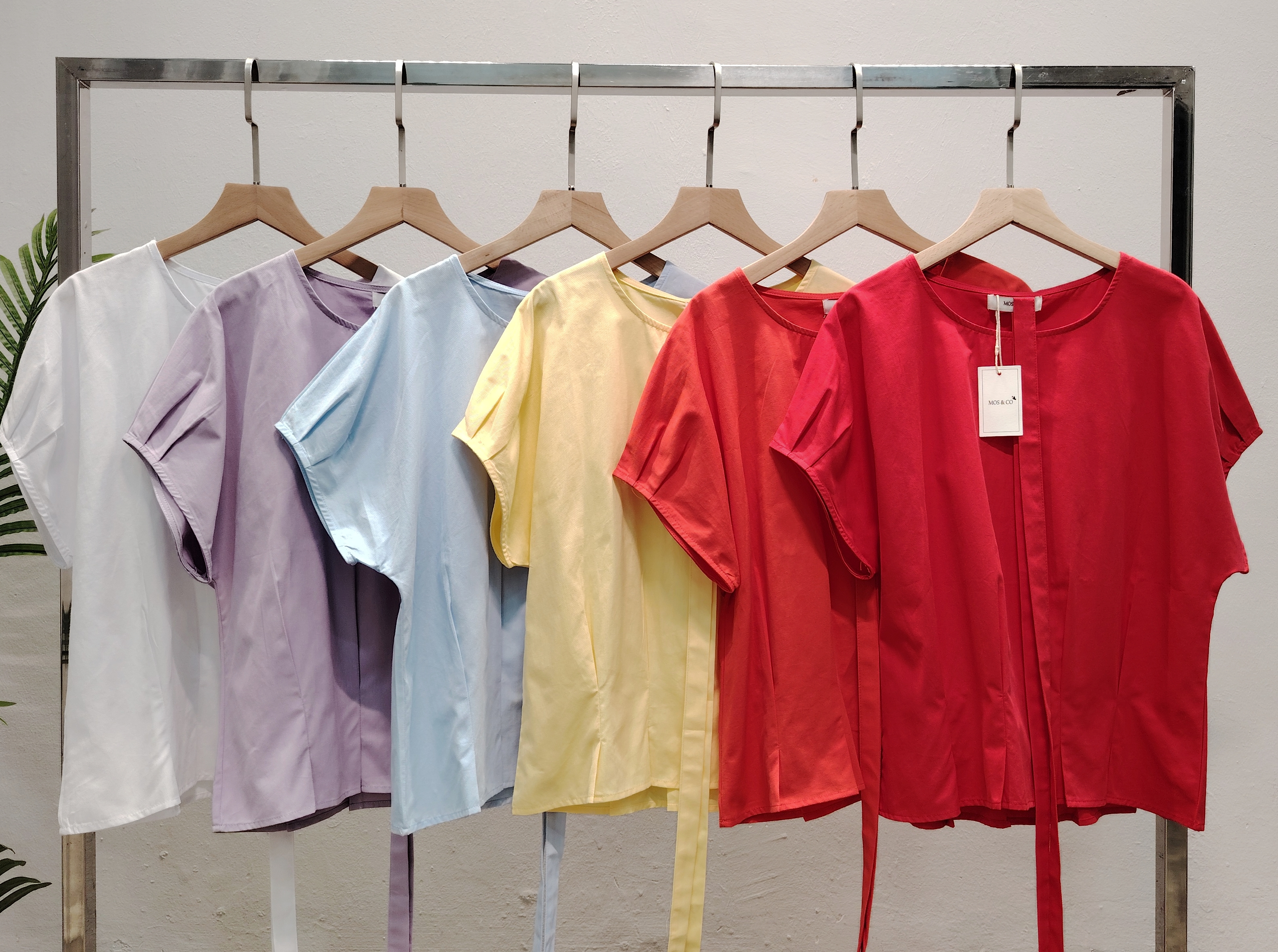 LY610 Stylish Fashion Short Sleeve Blouse