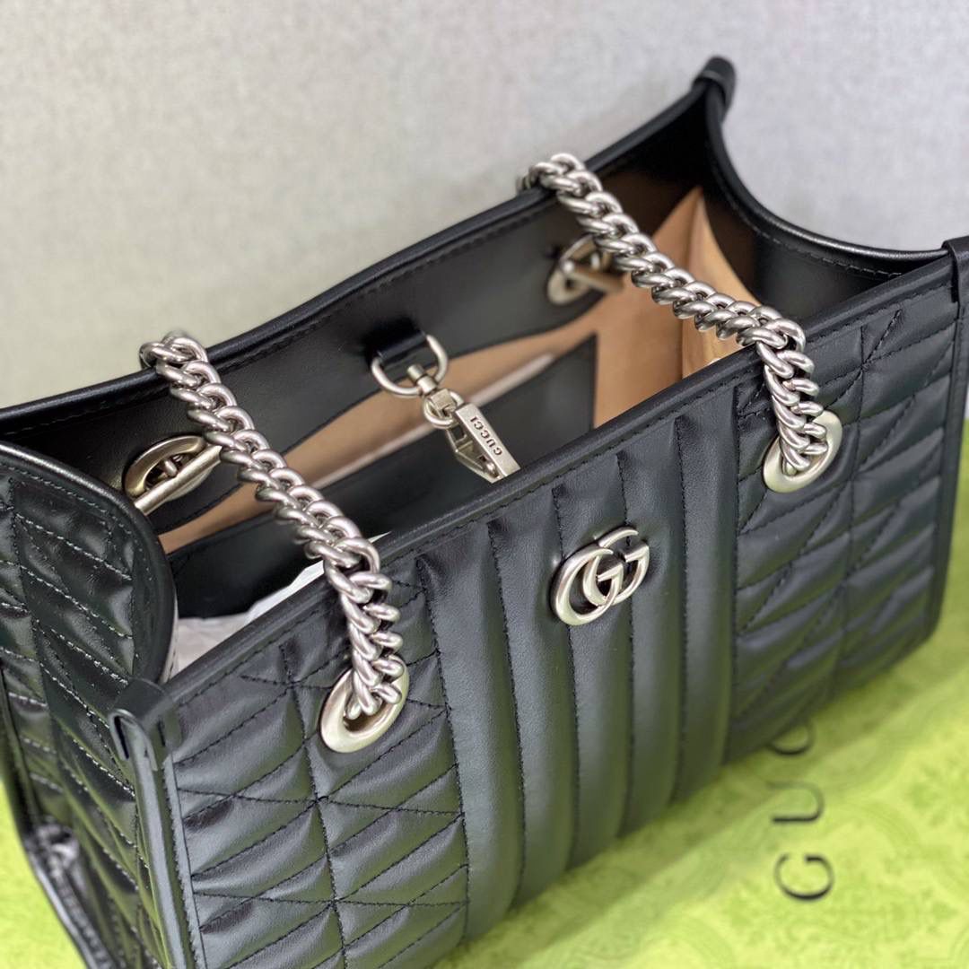 ▪大货实拍图 𝗚𝗚 𝗠𝗮𝗿𝗺𝗼𝗻𝘁几何系列 型号：681483 尺寸：26.5*19*11cm