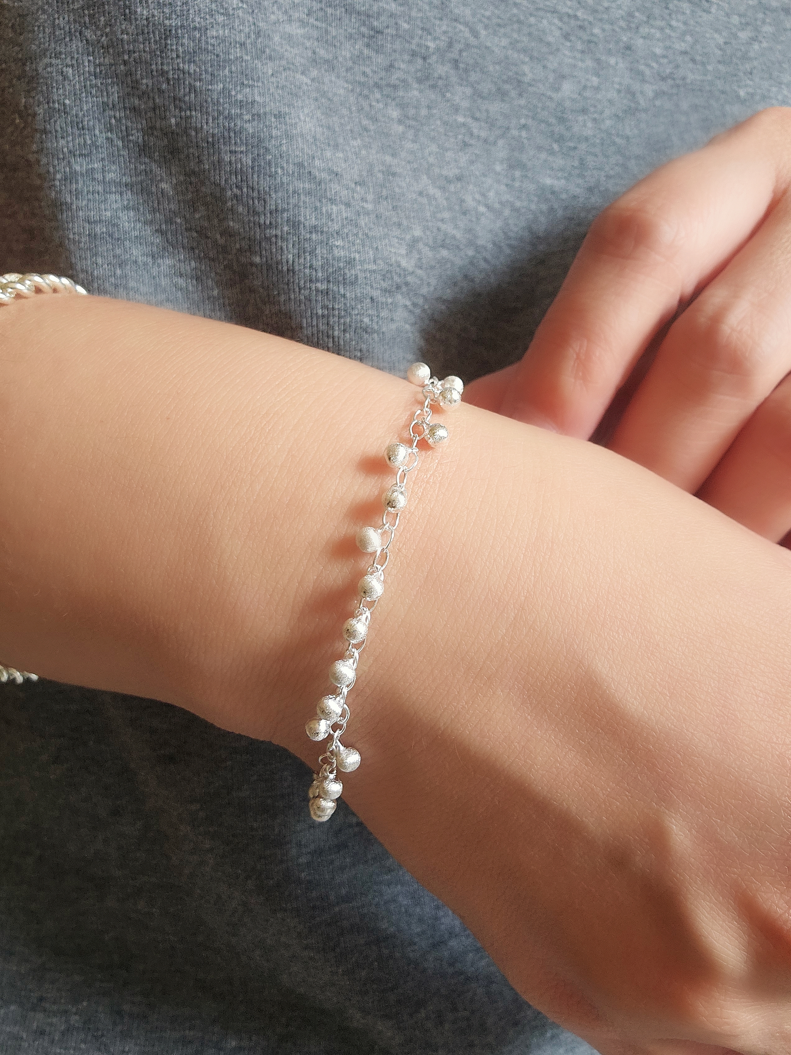 S925 - EB0131 Strand Of Beads Bracelet