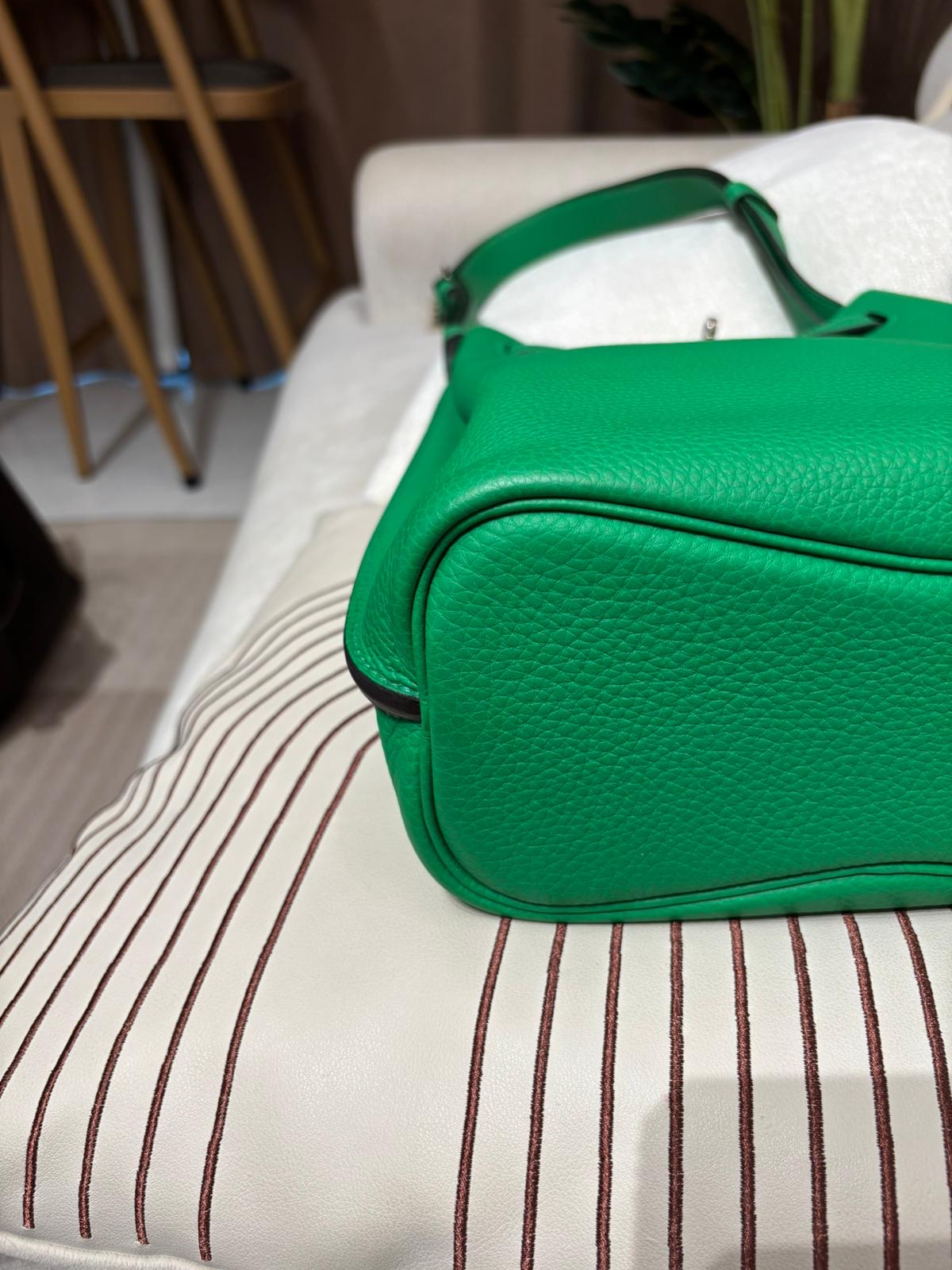Hermes So Kelly 22 Stamp X 竹子綠銀扣Bamboo TC牛皮 100%Authentic, 98%New ✅Dust bag✅Box